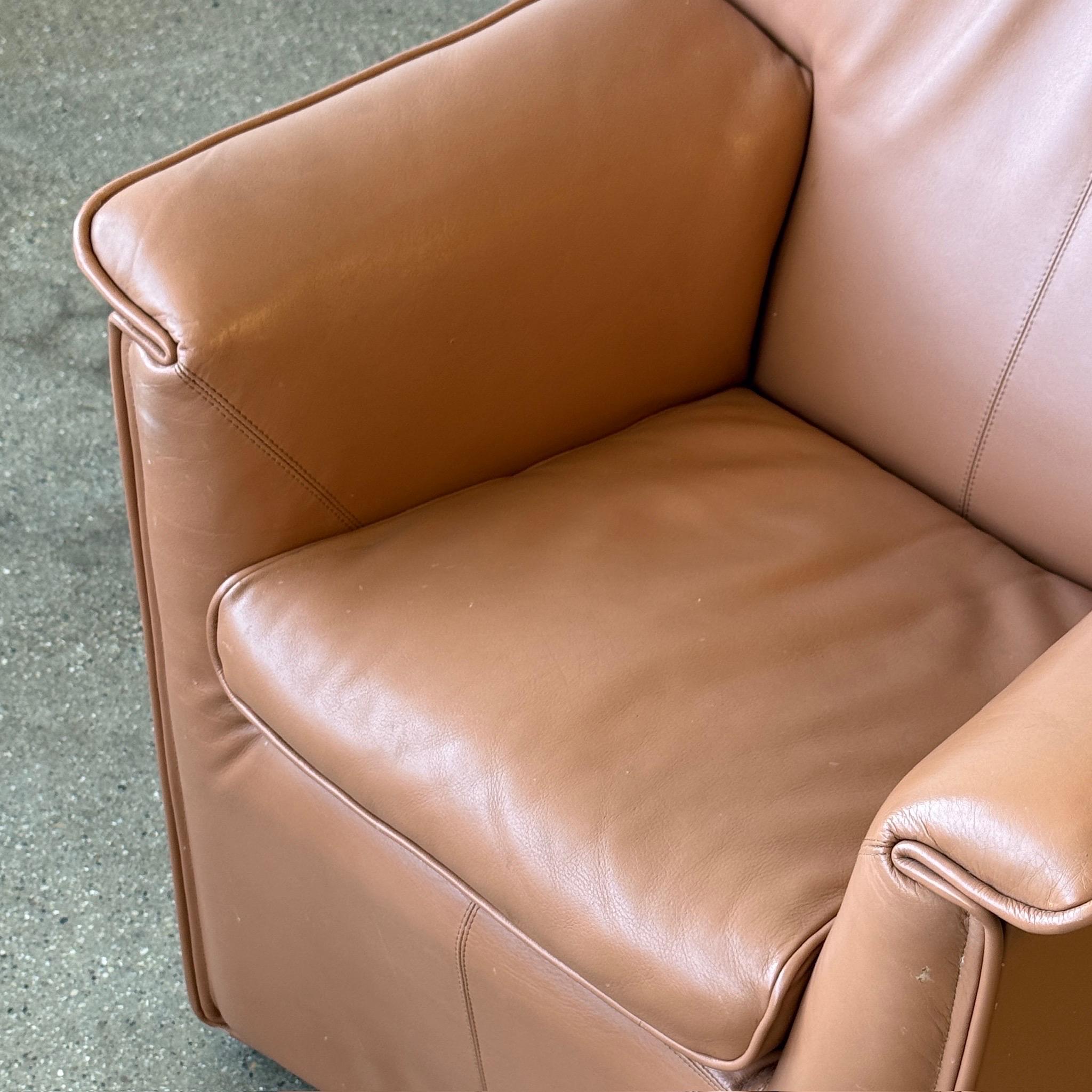 c. 1970s. Price is for the set. Contact us if you’d like to purchase a single item. Rare original leather lauriana chairs, made in Italy. 

