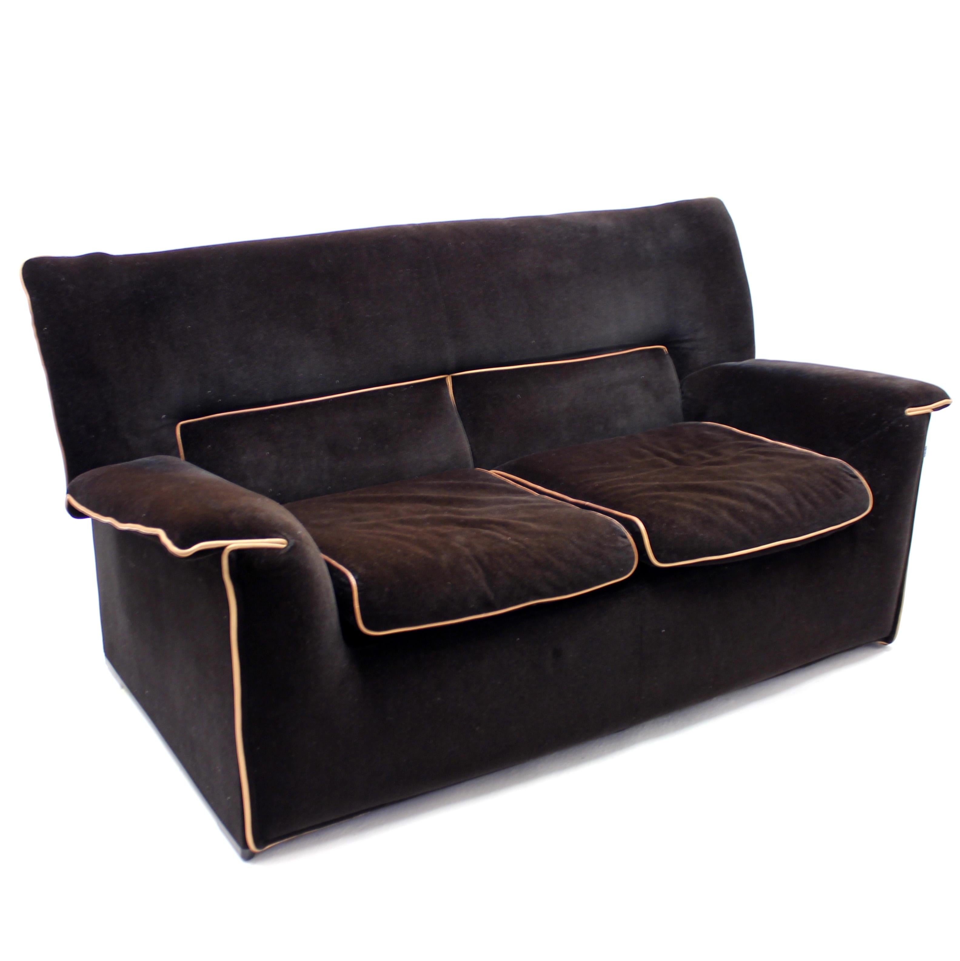 Lauriana Sofa by Afra & Tobia Scarpa for B&B Italia, 1978 In Good Condition In Uppsala, SE