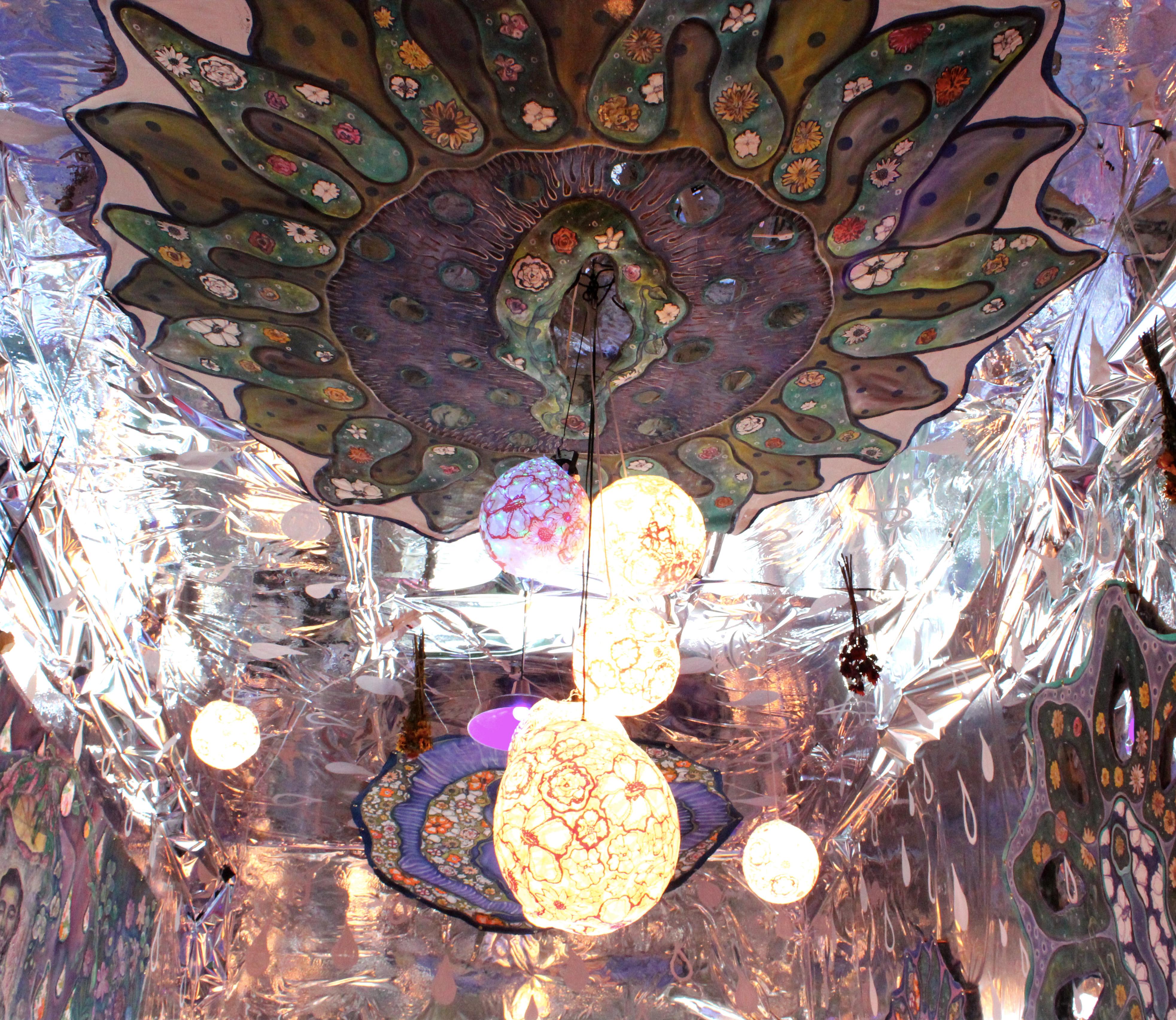 Yoni Flower #9 - original oversized painting by Laurie Shapiro For Sale 7