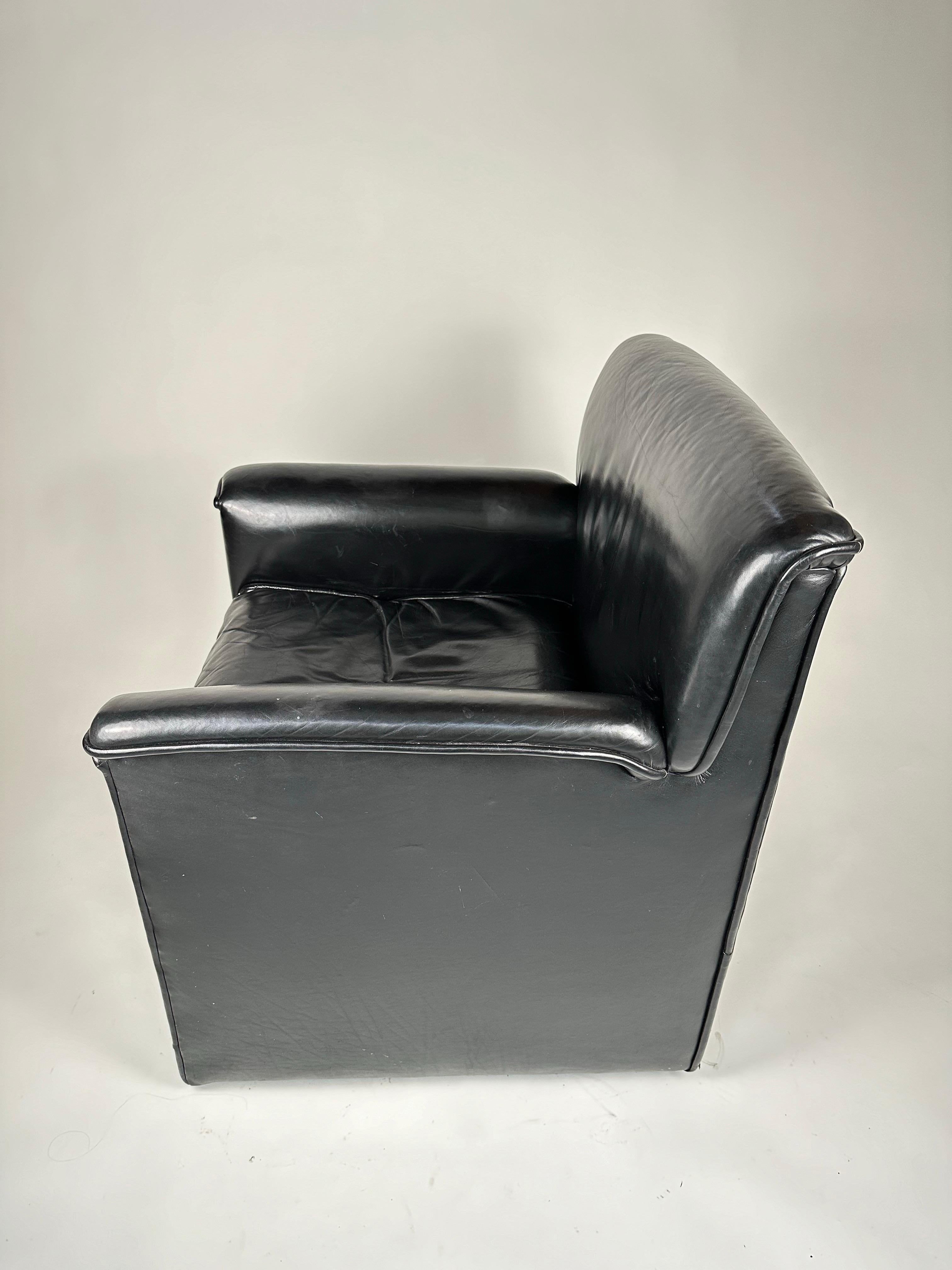 Laurina Lounge Chair by Afra & Tobia Scarpa for B&B Italia In Good Condition For Sale In Southampton, NJ