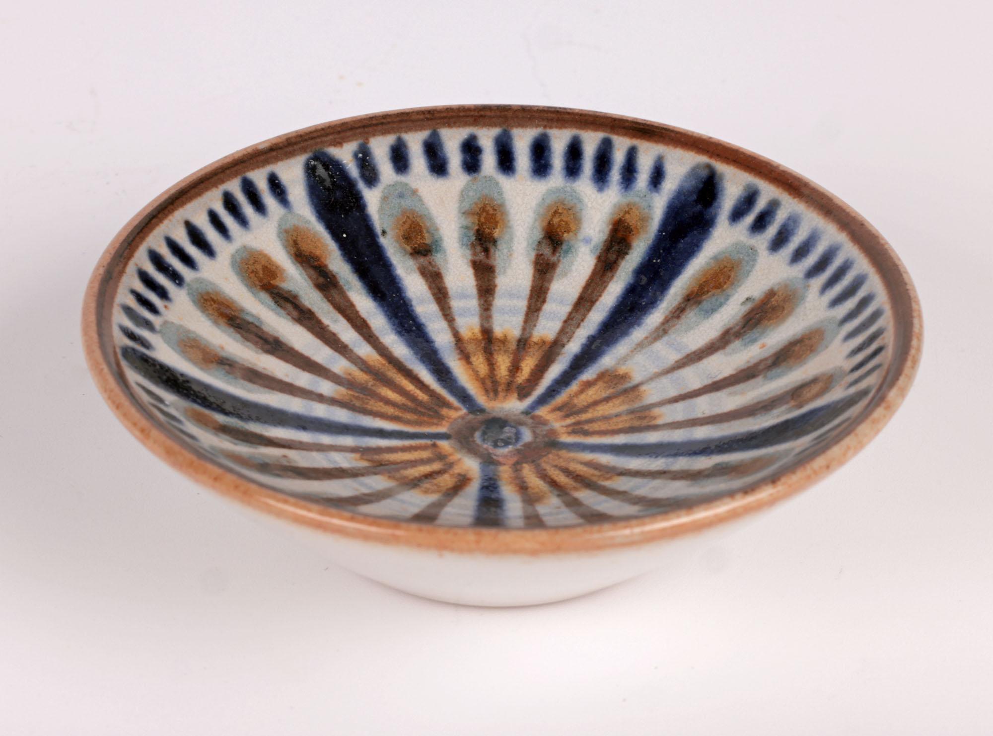Plato de cerámica danesa de mediados de siglo pintado a mano Lauritz Adolph Hjorth en venta 2