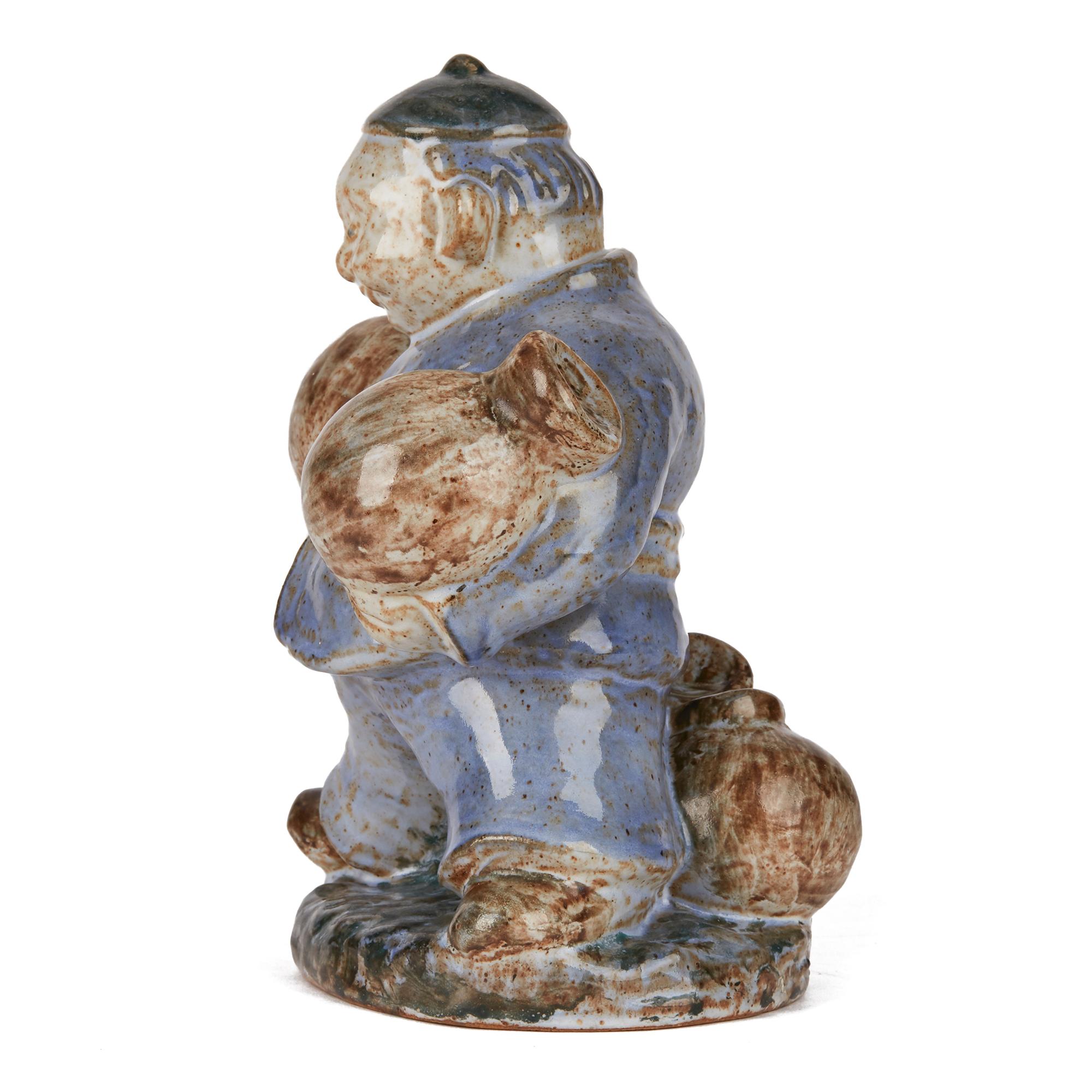 Lauritz Adolph Hjorth Dänisch Midcentury Keramik Asiatische Figur Tragetöpfe (Mitte des 20. Jahrhunderts) im Angebot