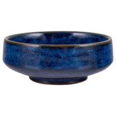 Lauritz Hjorth, Bornholm, Denmark. Small unique ceramic bowl.