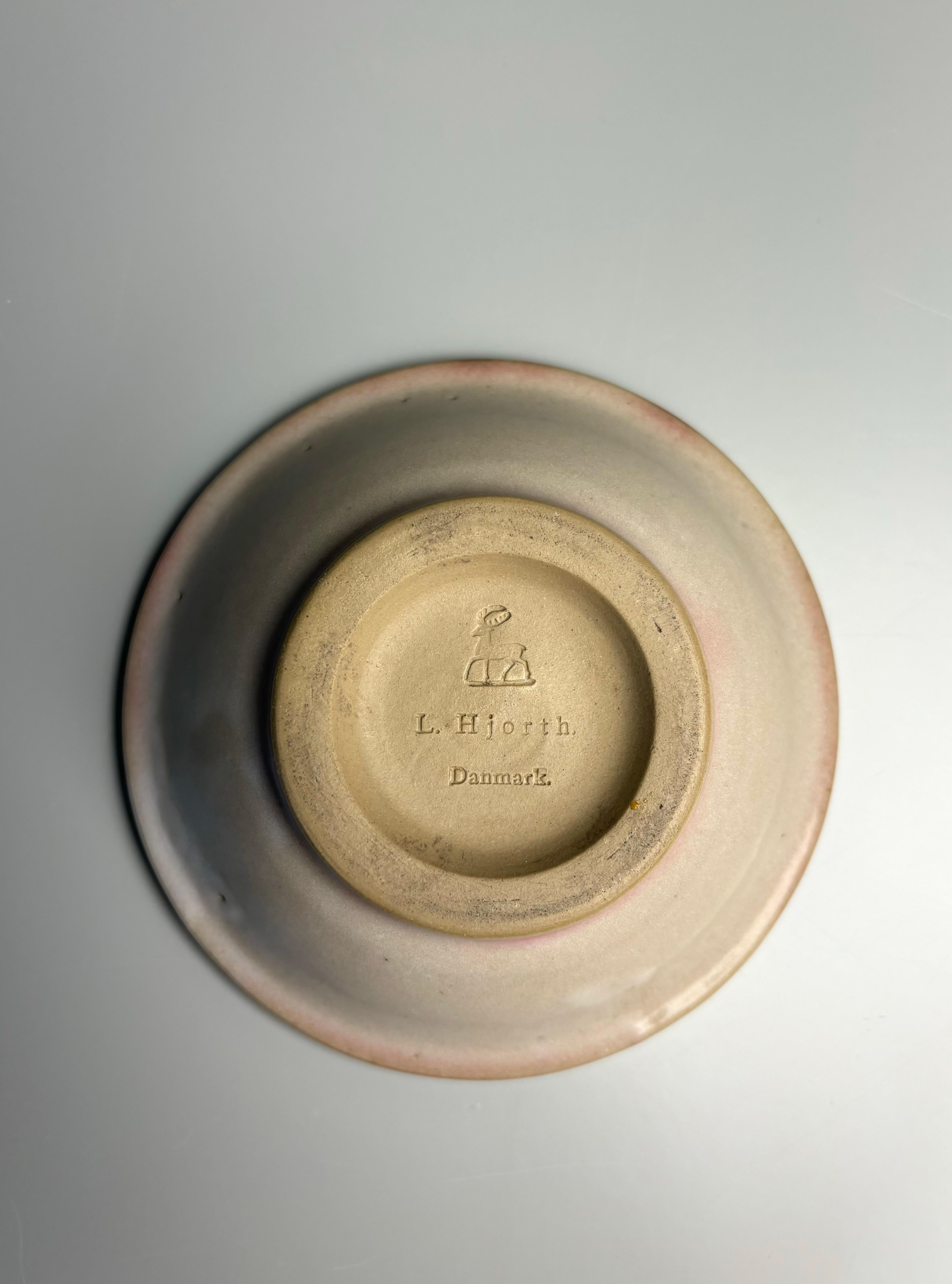 Vernissé Vide-Poche gris et rose Lauritz Hjorth, années 1940 en vente