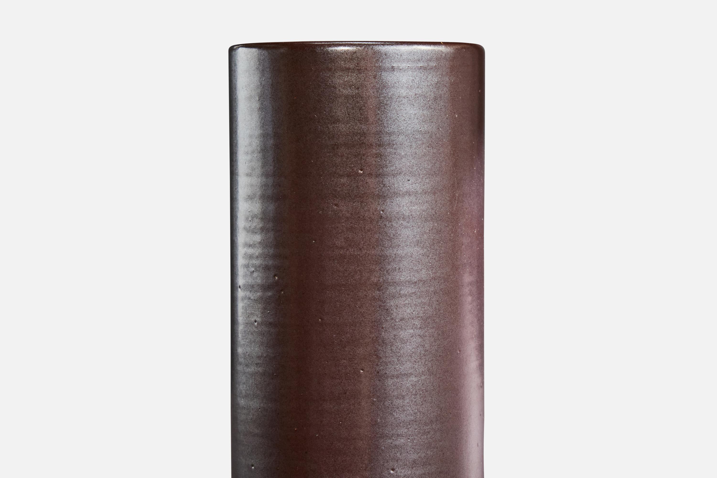 Lauritz Hjorth, Vase, Stoneware, Denmark, 1950s Bon état - En vente à High Point, NC