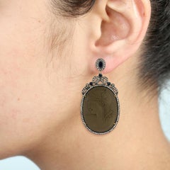 Orecchino Lava Cameo con diamanti incastonati in oro e argento