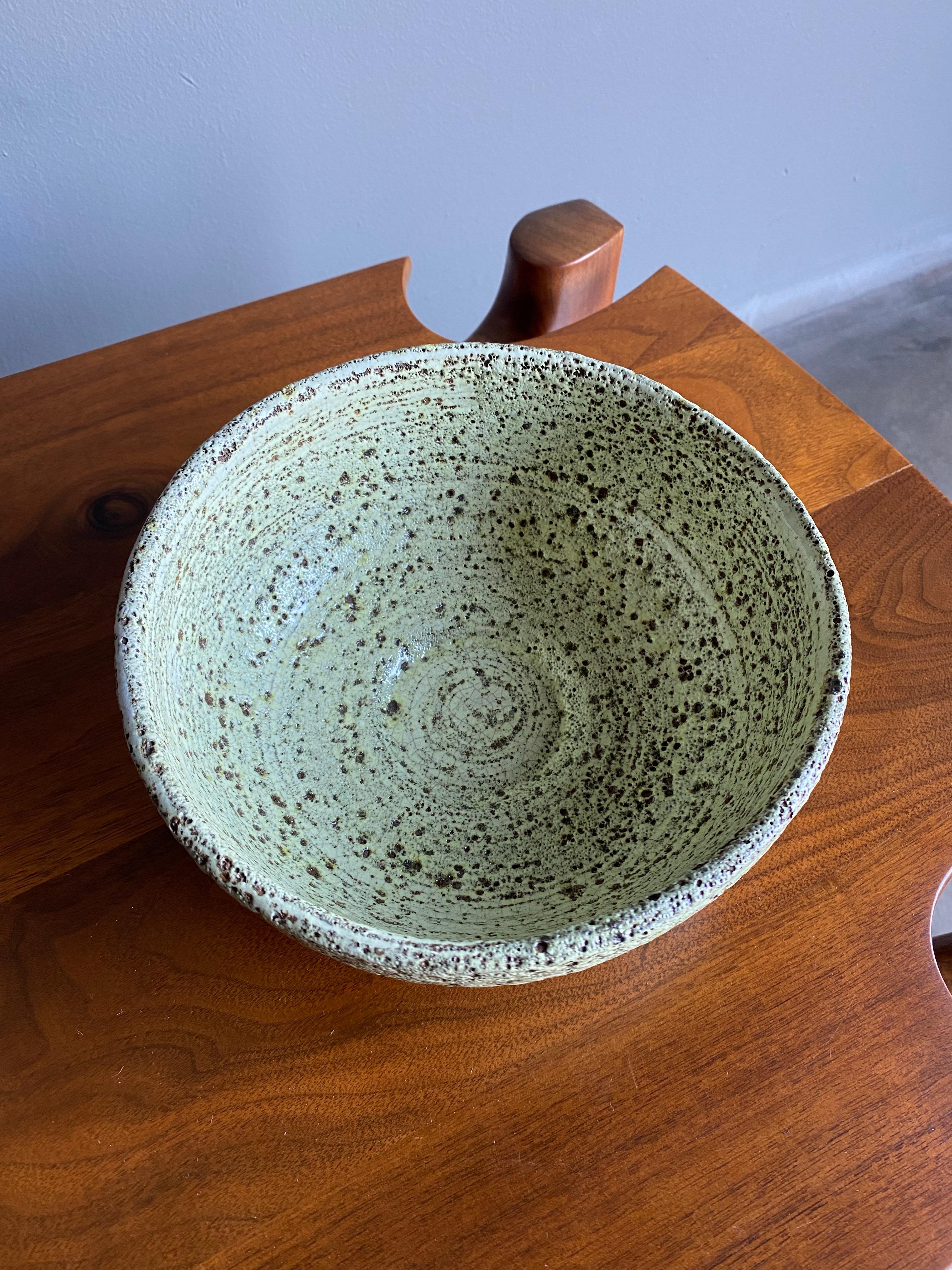 Mid-Century Modern Lava Glaze Ceramic Bowl, circa 1965