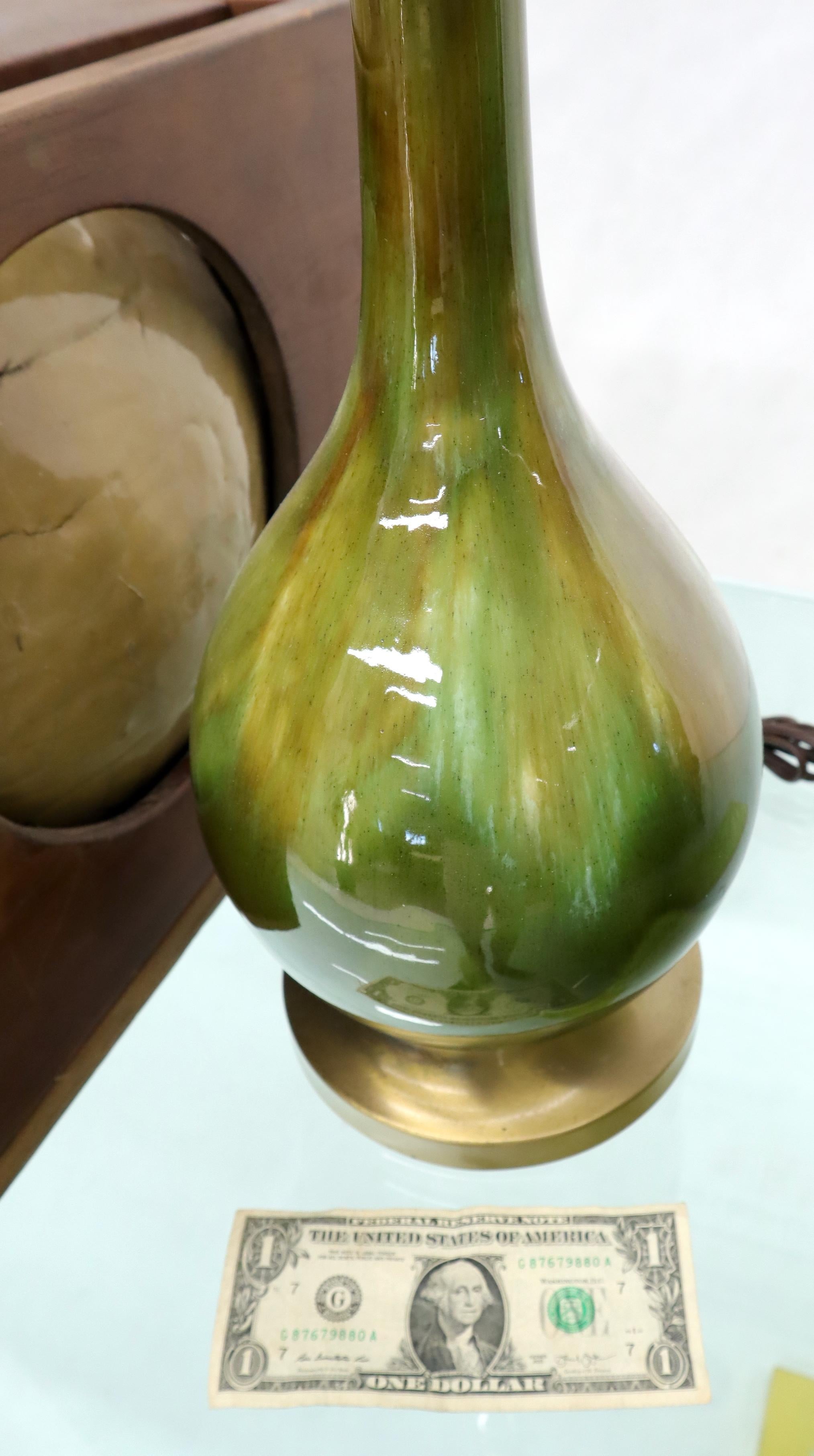 Lava Green to Brown Glaze Onion Shape Pair of Table Lamps Mid-Century Modern For Sale 1
