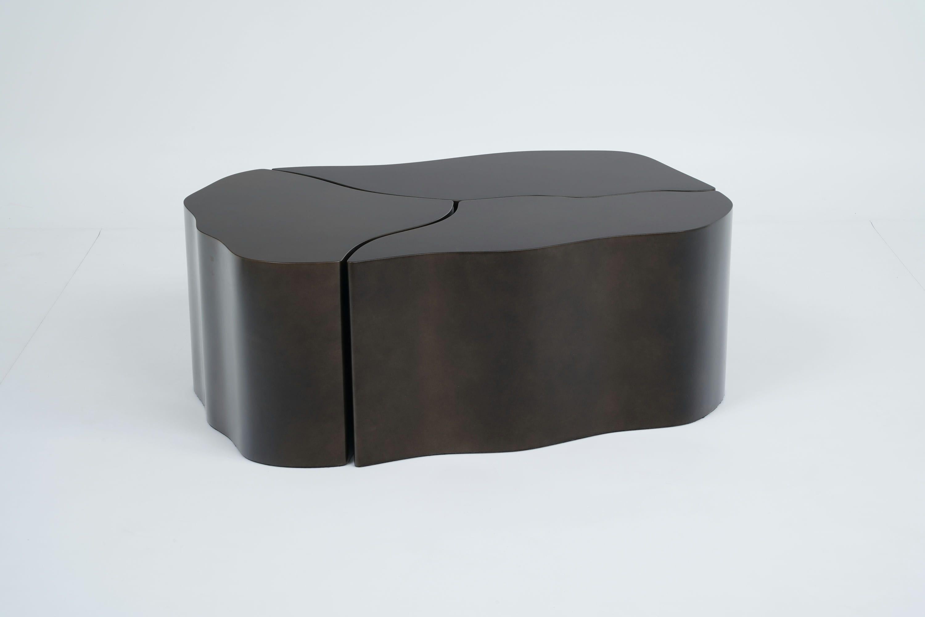 Introducing the innovative Modular Resin Coffee Table, a versatile and handcrafted centerpiece for any modern living space. This unique coffee table comprises three distinct pieces, designed to be arranged together to form a cohesive rectangular