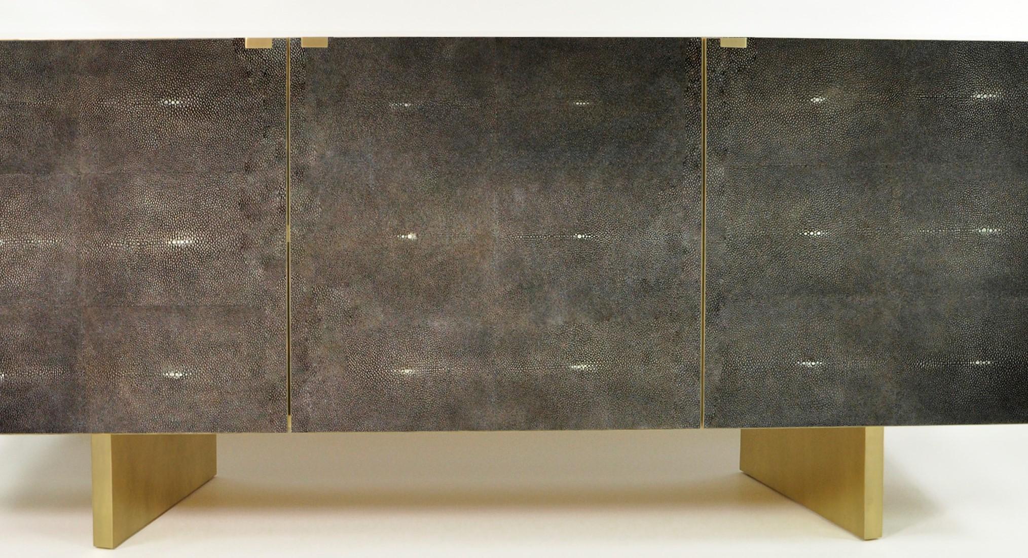 Lava Stone and Shagreen Cabinet with Brass by Ginger Brown In New Condition For Sale In Bourguebus, FR