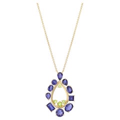 Lavalier Pendant Necklace in 18Kt Yellow Gold with Iolites Peridots Pear Shape