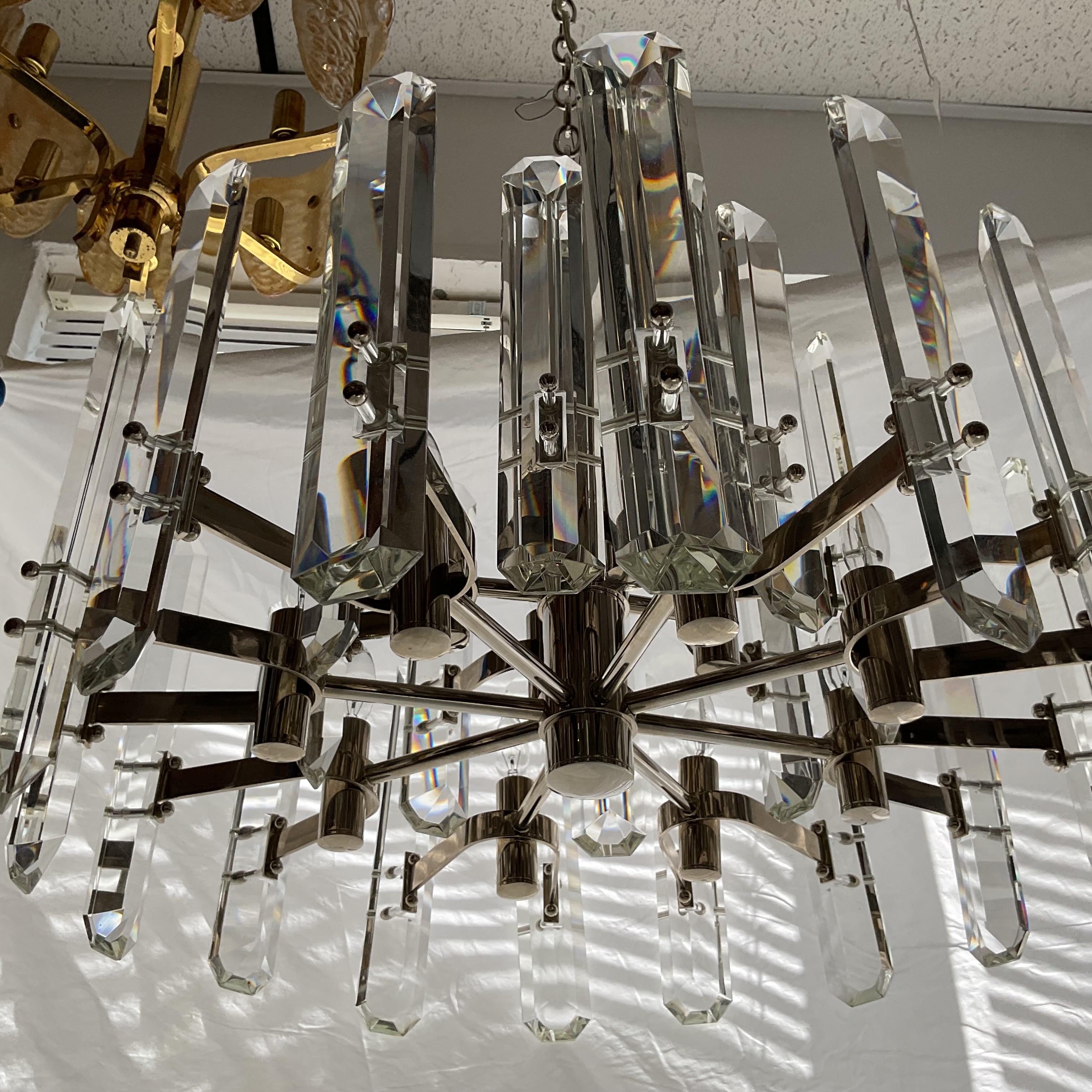 Lámpara moderna de cristal facetado LaVan en venta 1