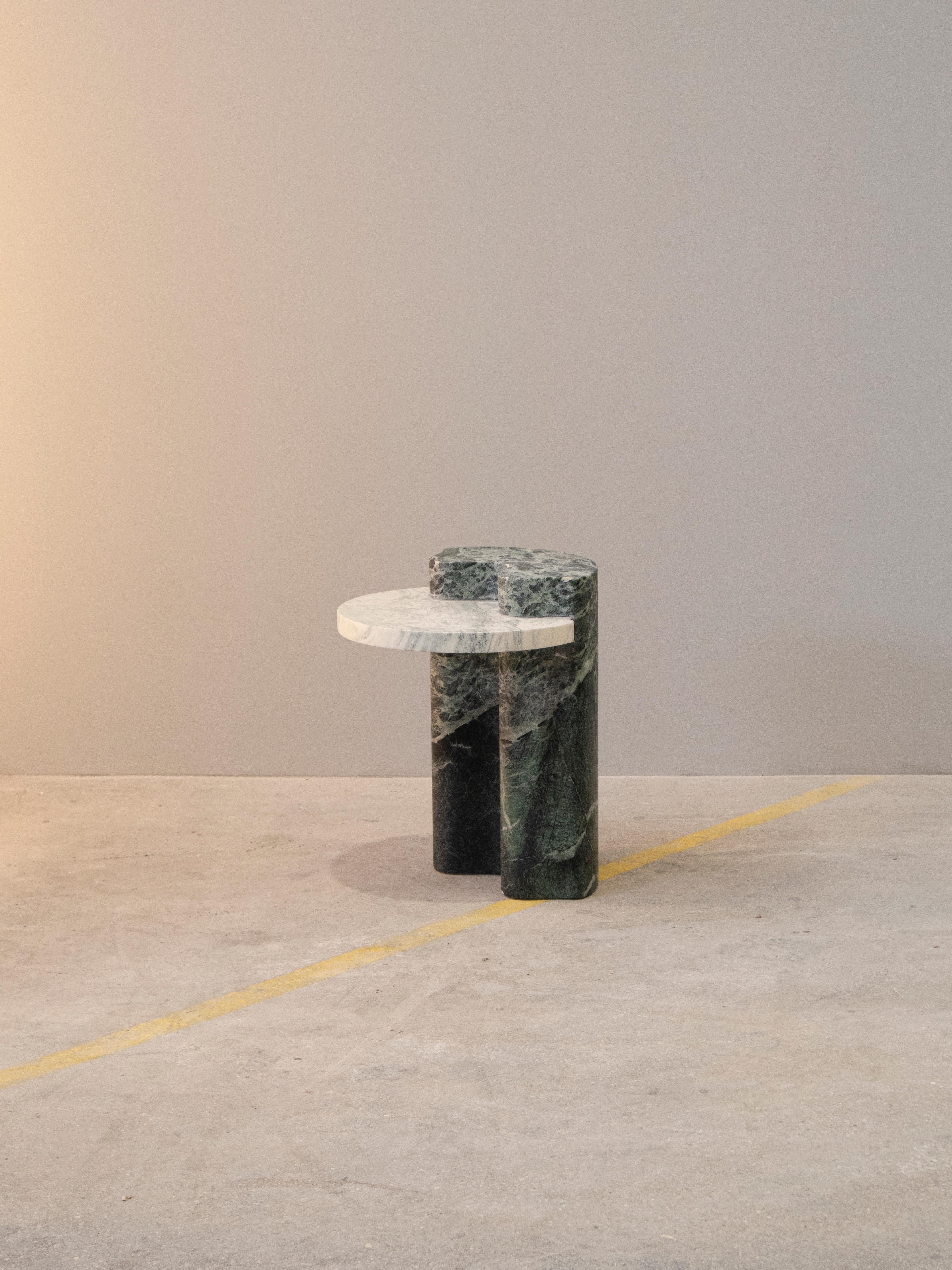 Modern Lavanche Side Table by Serafini For Sale