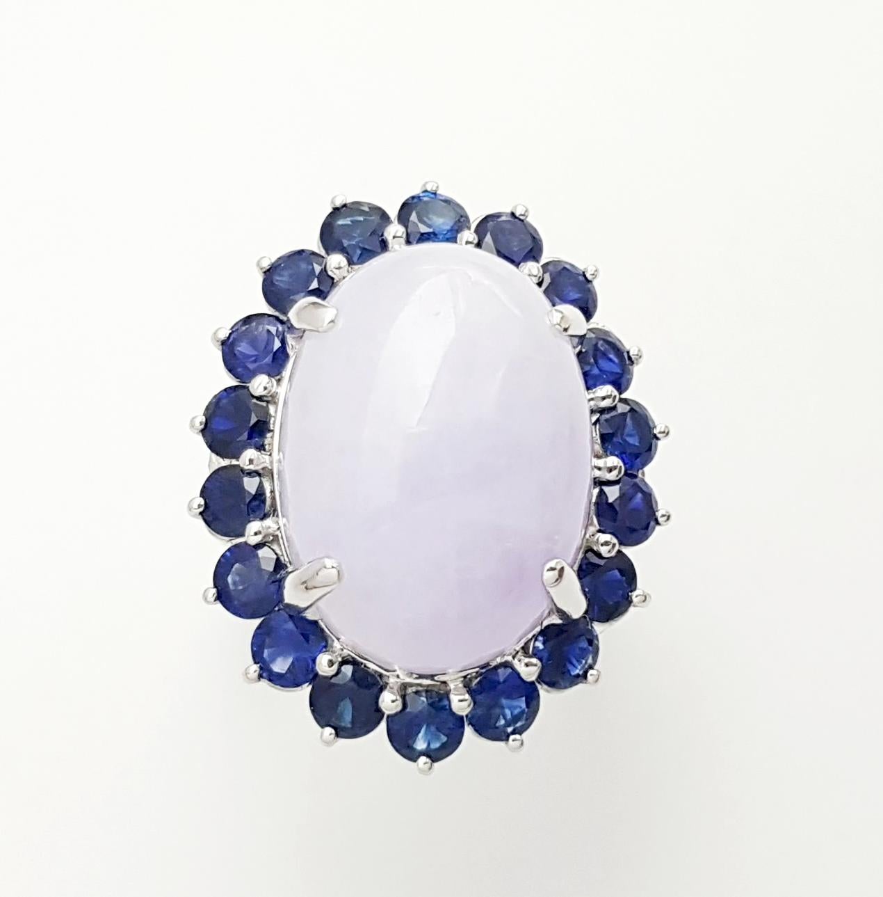 Lavander Jade with Blue Sapphire Ring set in Platinum 950 For Sale 5