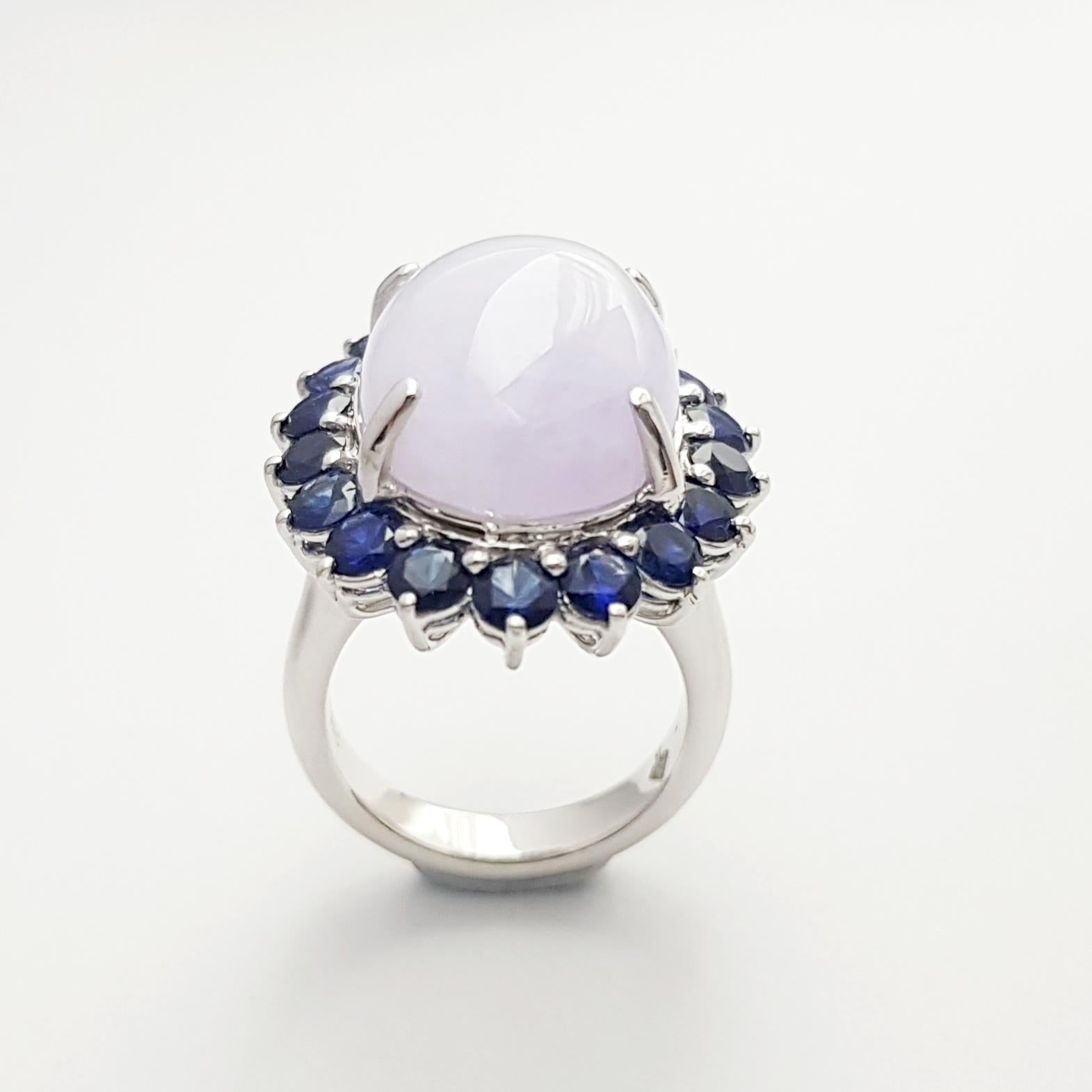 Lavander Jade with Blue Sapphire Ring set in Platinum 950 For Sale 6