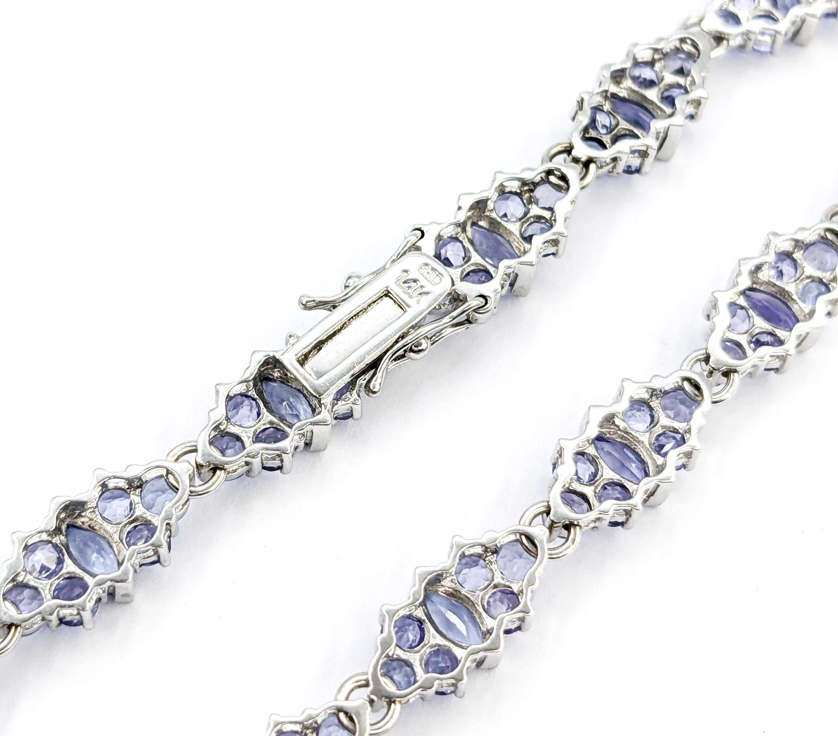 Lavender 8.5ctw Tanzanite Tennis Bracelet in White Gold In Excellent Condition In Bloomington, MN