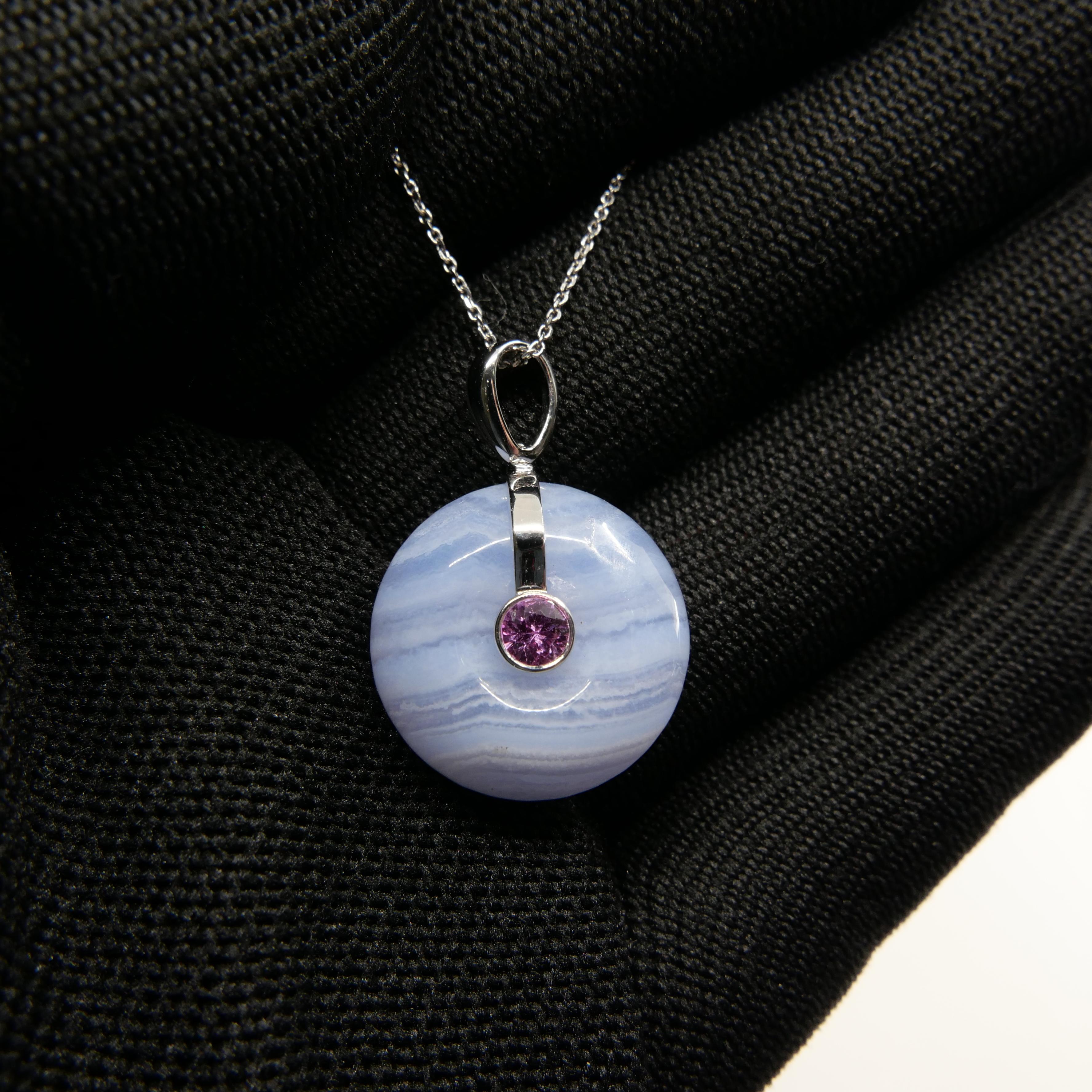 Natural Agate 20.47 Cts , Pink Sapphire And Rose Cut Diamond Pendant. Reversible For Sale 4