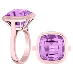 Lavender Amethyst Cushion-Cut Ring in 18K Rose Gold