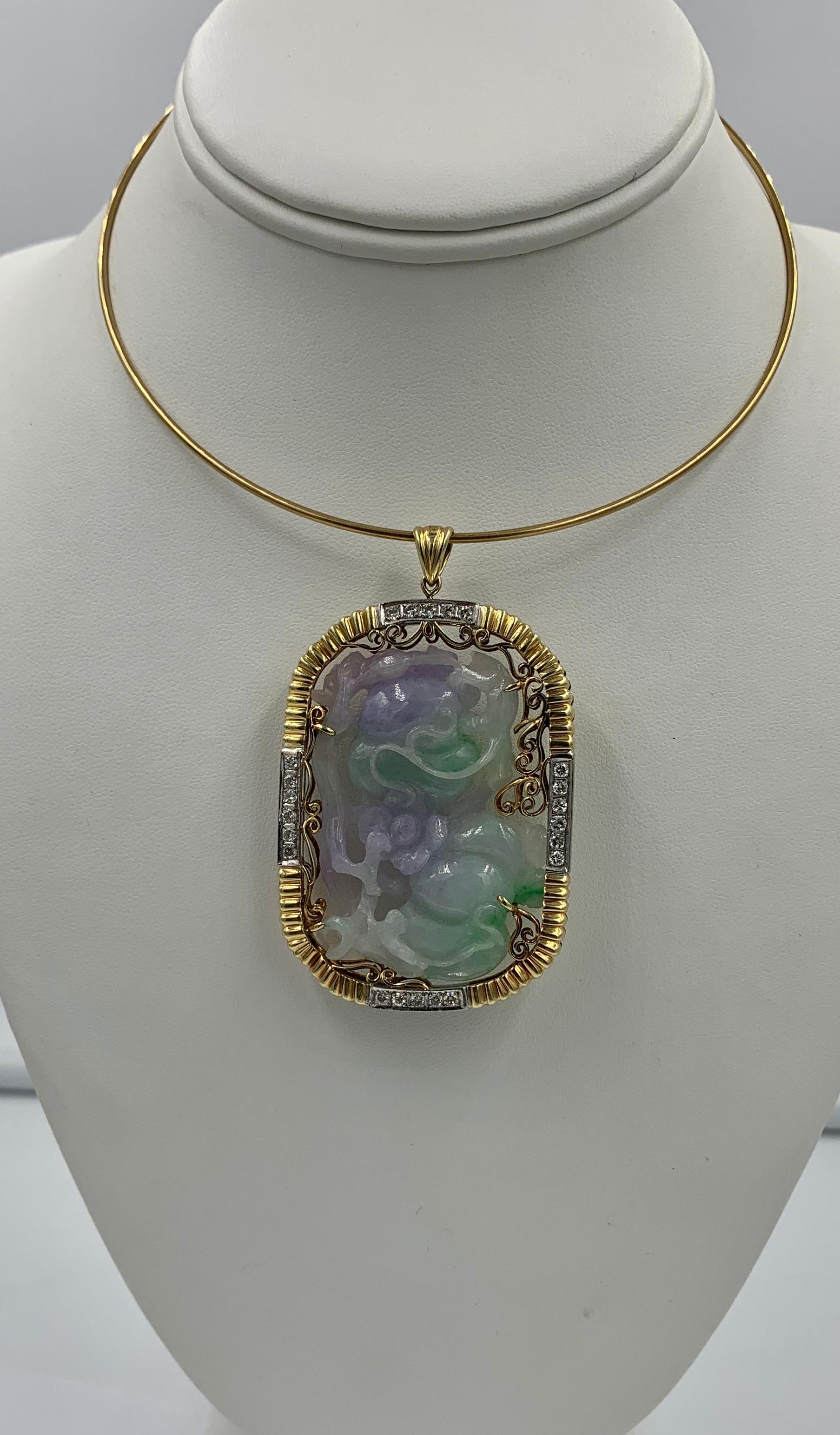 Lavender and Green Jadeite Jade 2.2 Carat Diamond Gold Pendant Necklace For Sale 1
