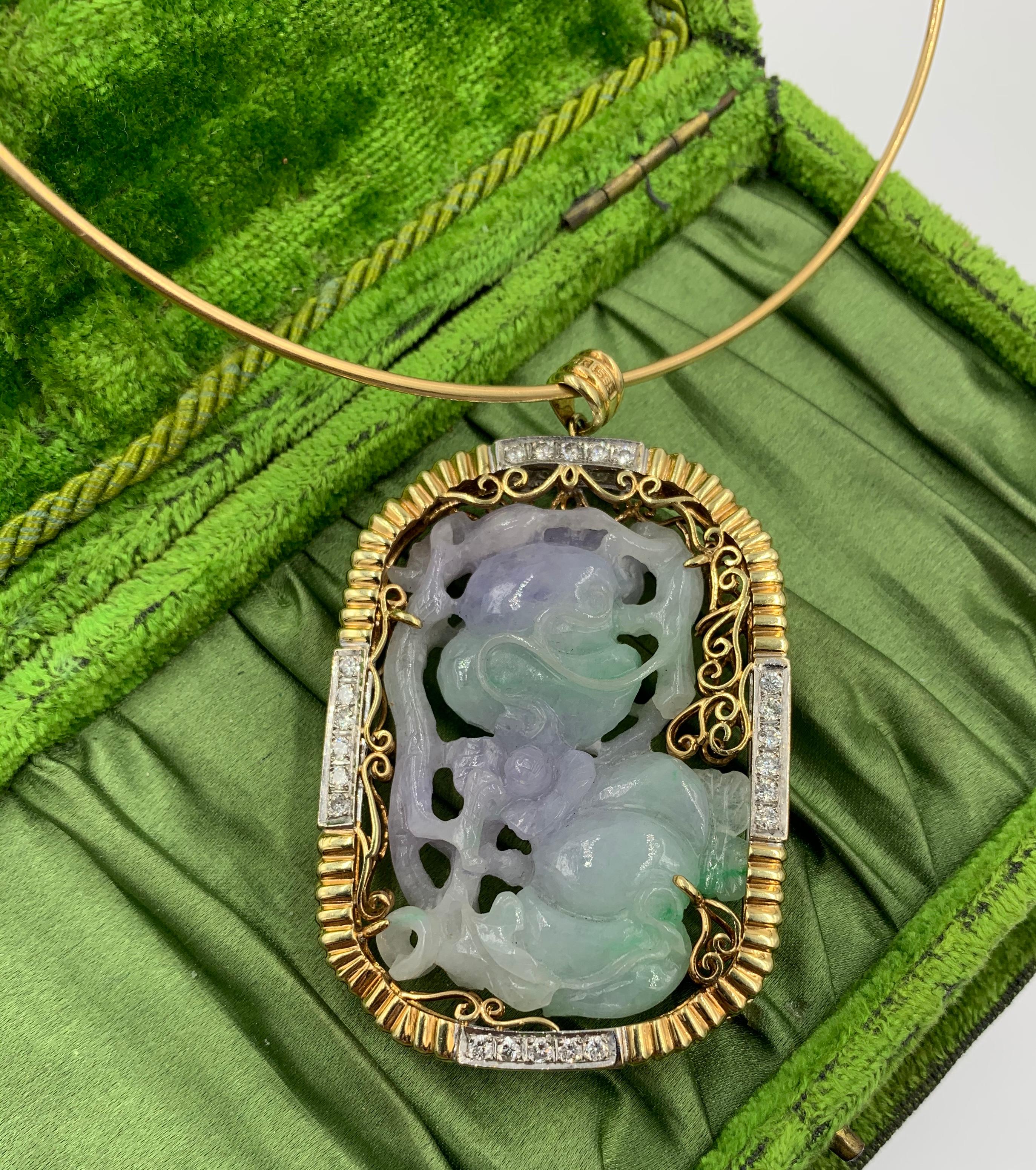 Lavender and Green Jadeite Jade 2.2 Carat Diamond Gold Pendant Necklace For Sale 3