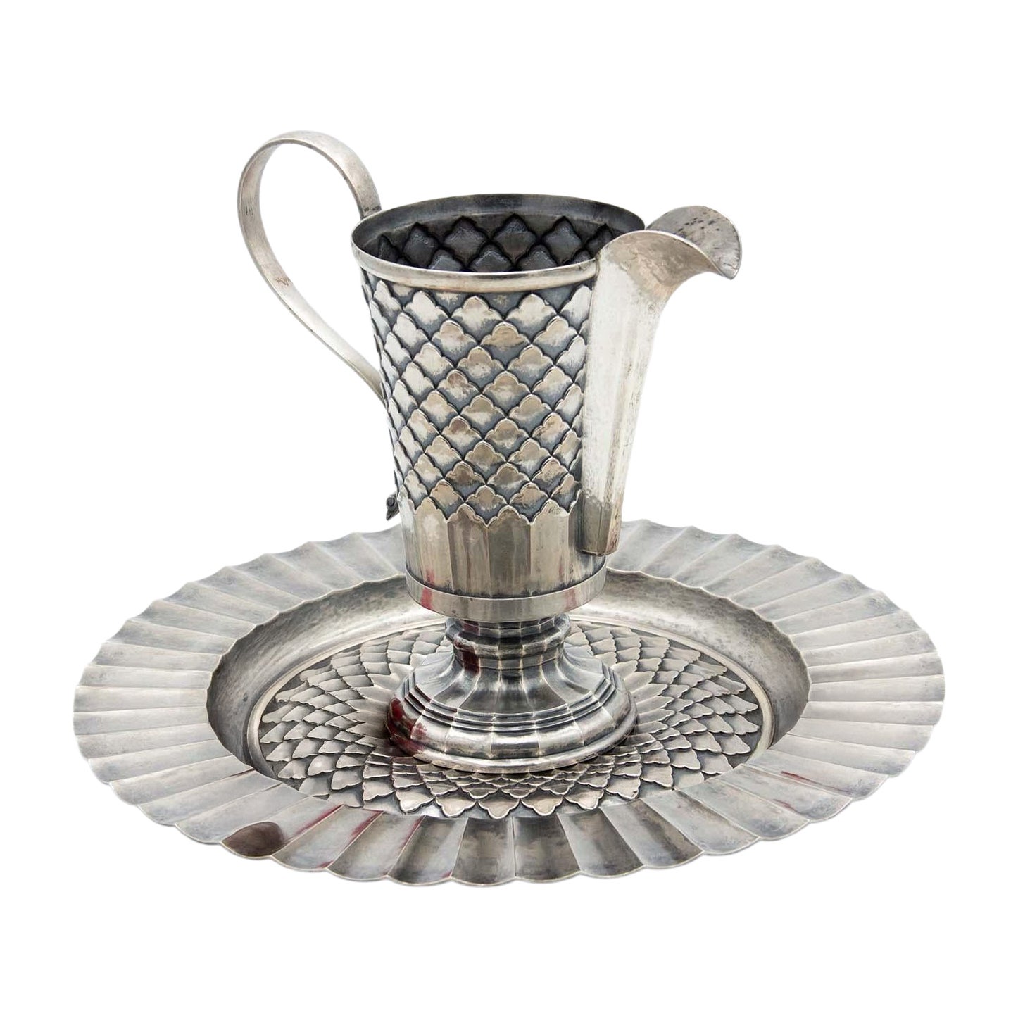 Lavender and silver embossed gum in an asymmetrical modernist style