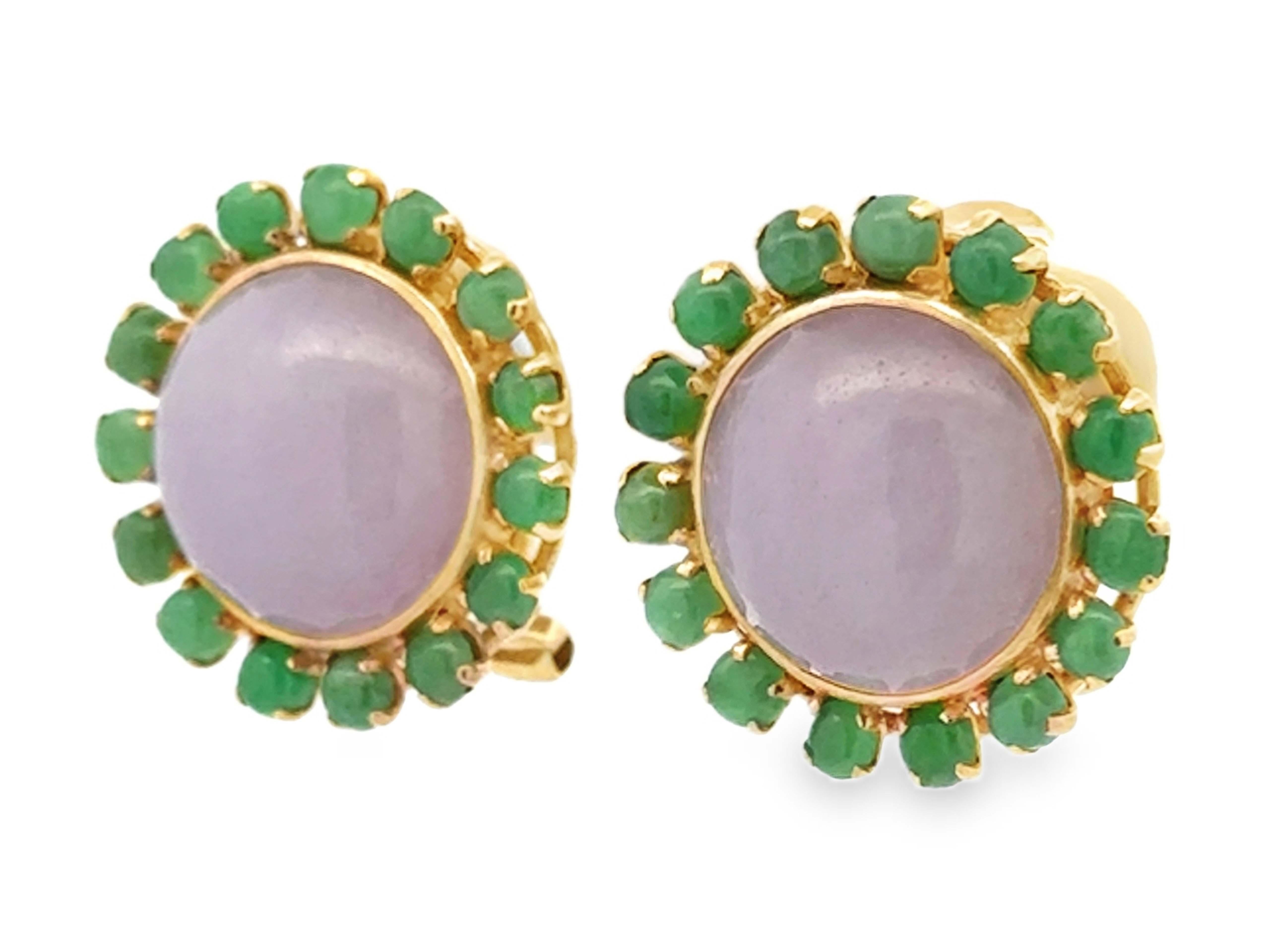 Lavender Cabochon Jade with Green Jade Halo Clip on Earrings 14K Yellow Gold In Excellent Condition For Sale In Honolulu, HI