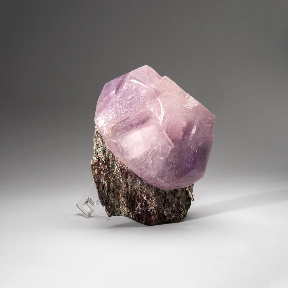 Birmano Calcite lavanda dal distretto di Mogok, divisione di Mandalay, Myanmar (Birmania) in vendita
