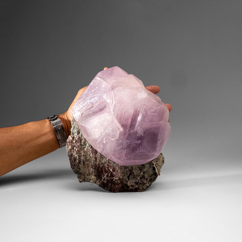 Calcite lavanda dal distretto di Mogok, divisione di Mandalay, Myanmar (Birmania) in vendita 1