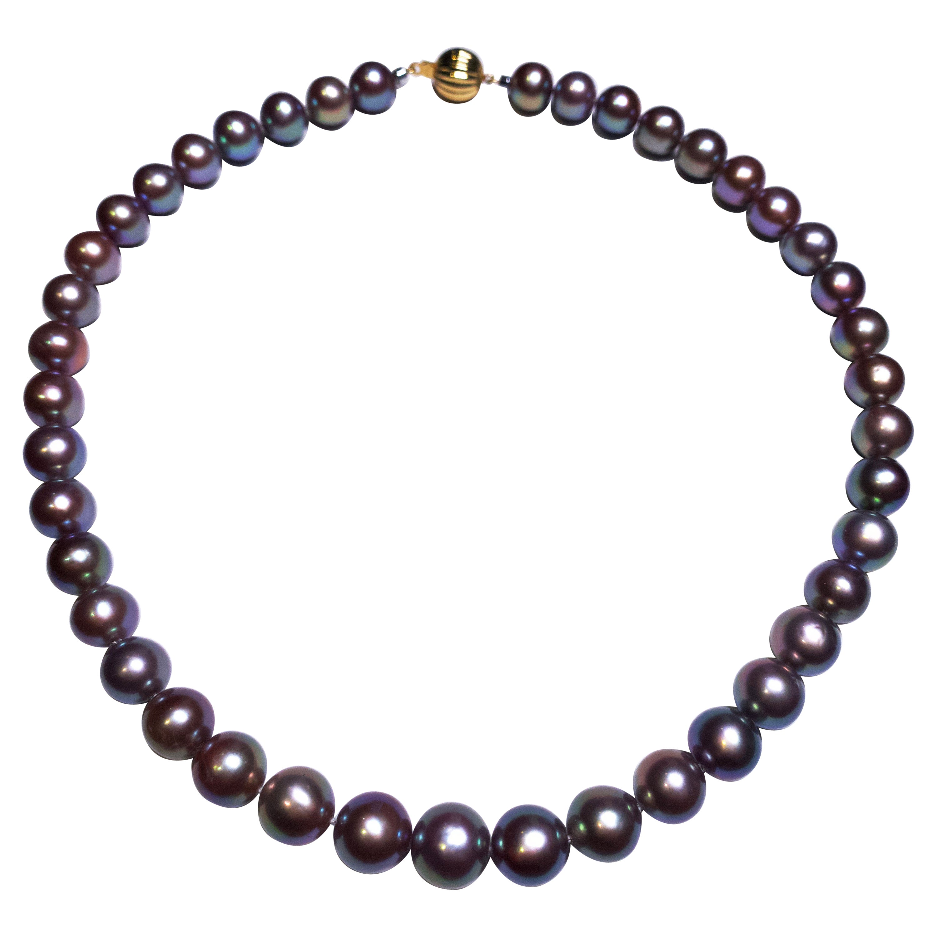 Collar de Perlas de Agua Dulce Color Lavanda con Cierre de Oro de 18k en venta