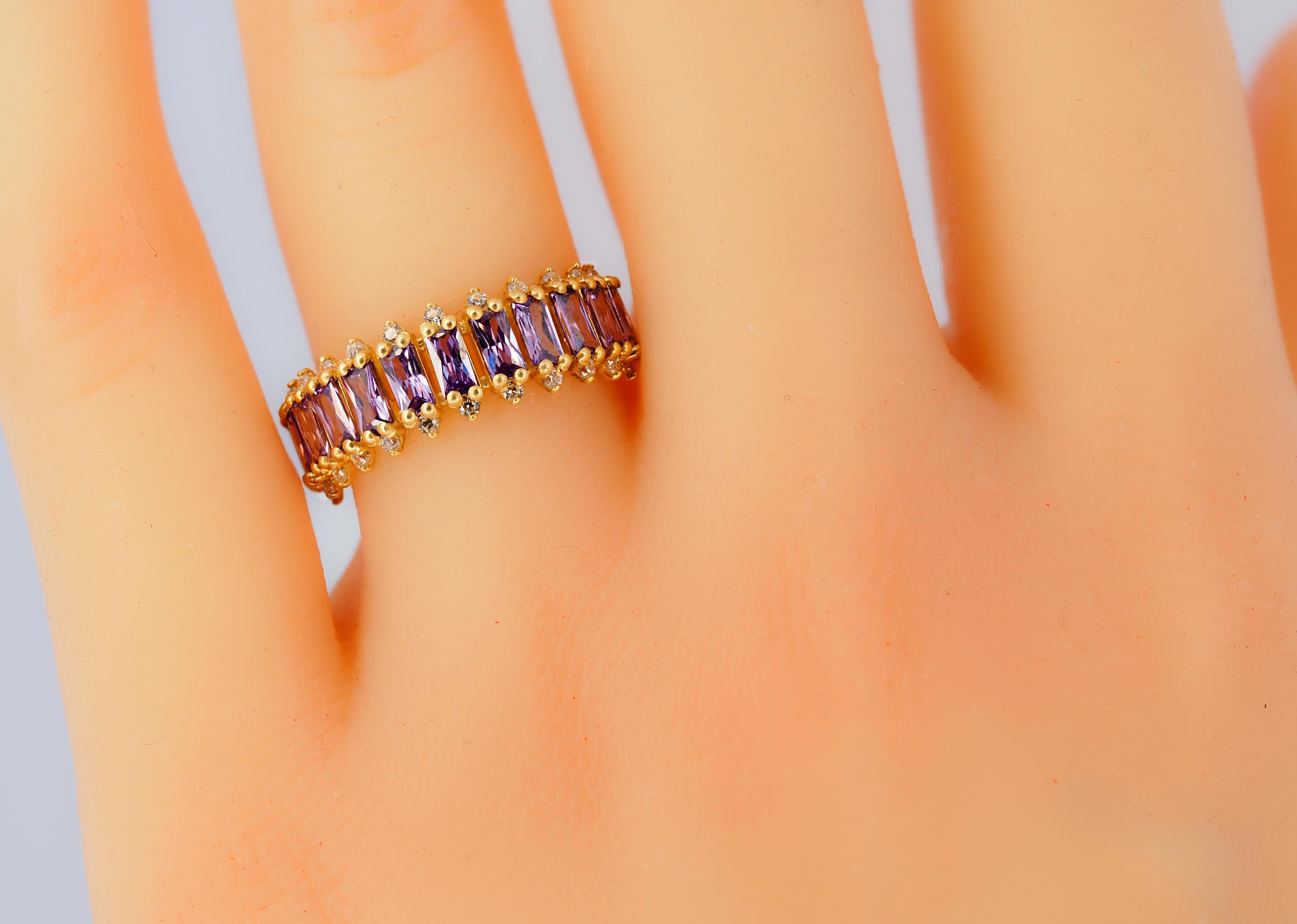 Women's or Men's Lavender gems baguette 14k gold half eternity ring For Sale