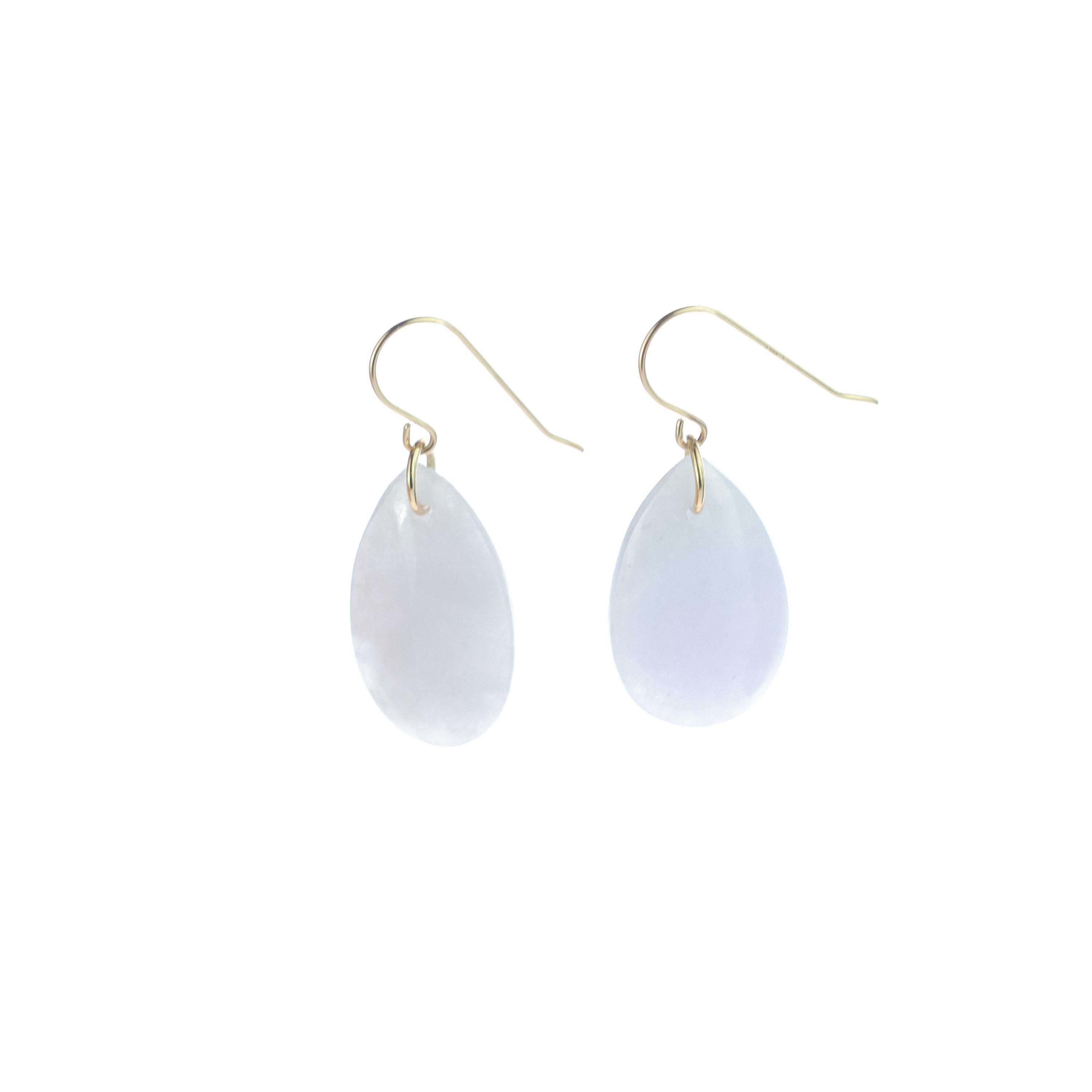Lavender Jade 18 Karat Yellow Gold Cocktail Tear Drop Cocktail Chic Earrings For Sale 2