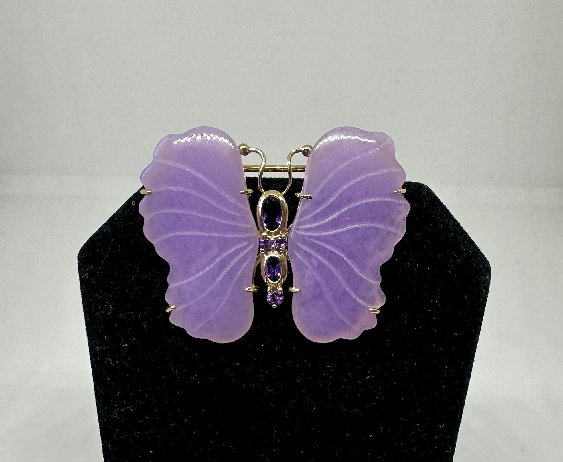 Cabochon Spilla farfalla in oro lavanda giada ametista Insetto antico in vendita