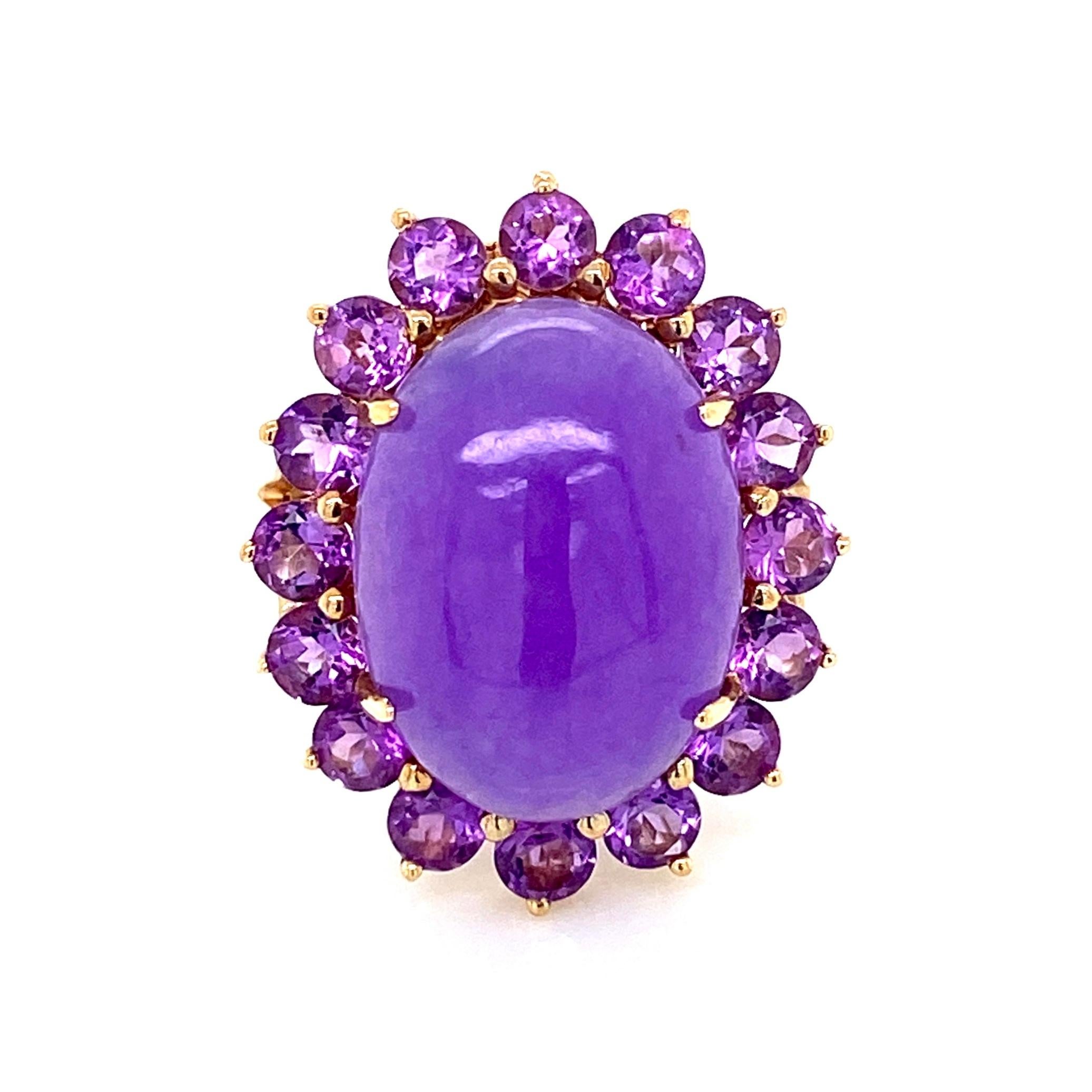 Modern Lavender Jade and Amethyst Gold Cocktail Ring Estate Fine Jewelry