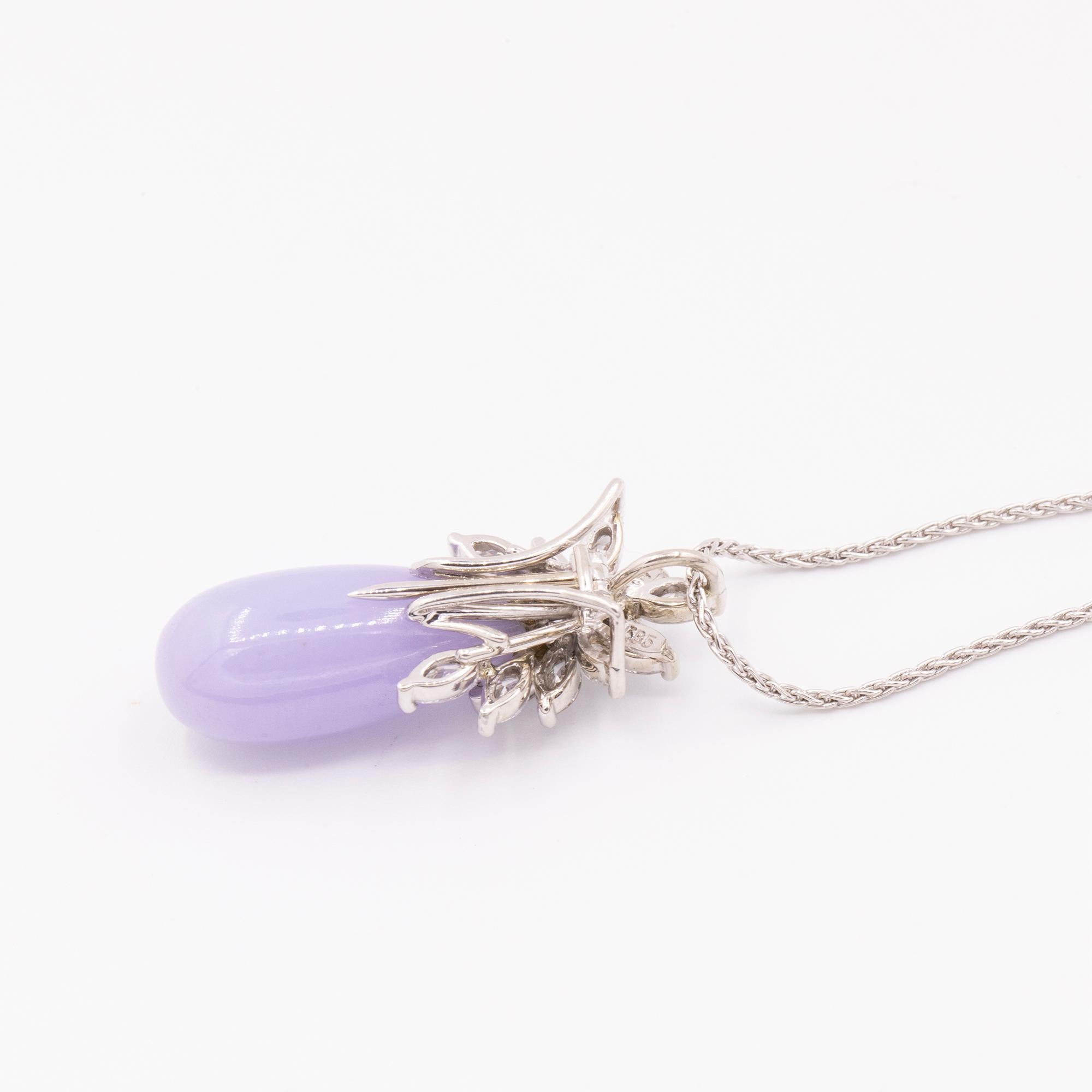 lavender jadeite pendant