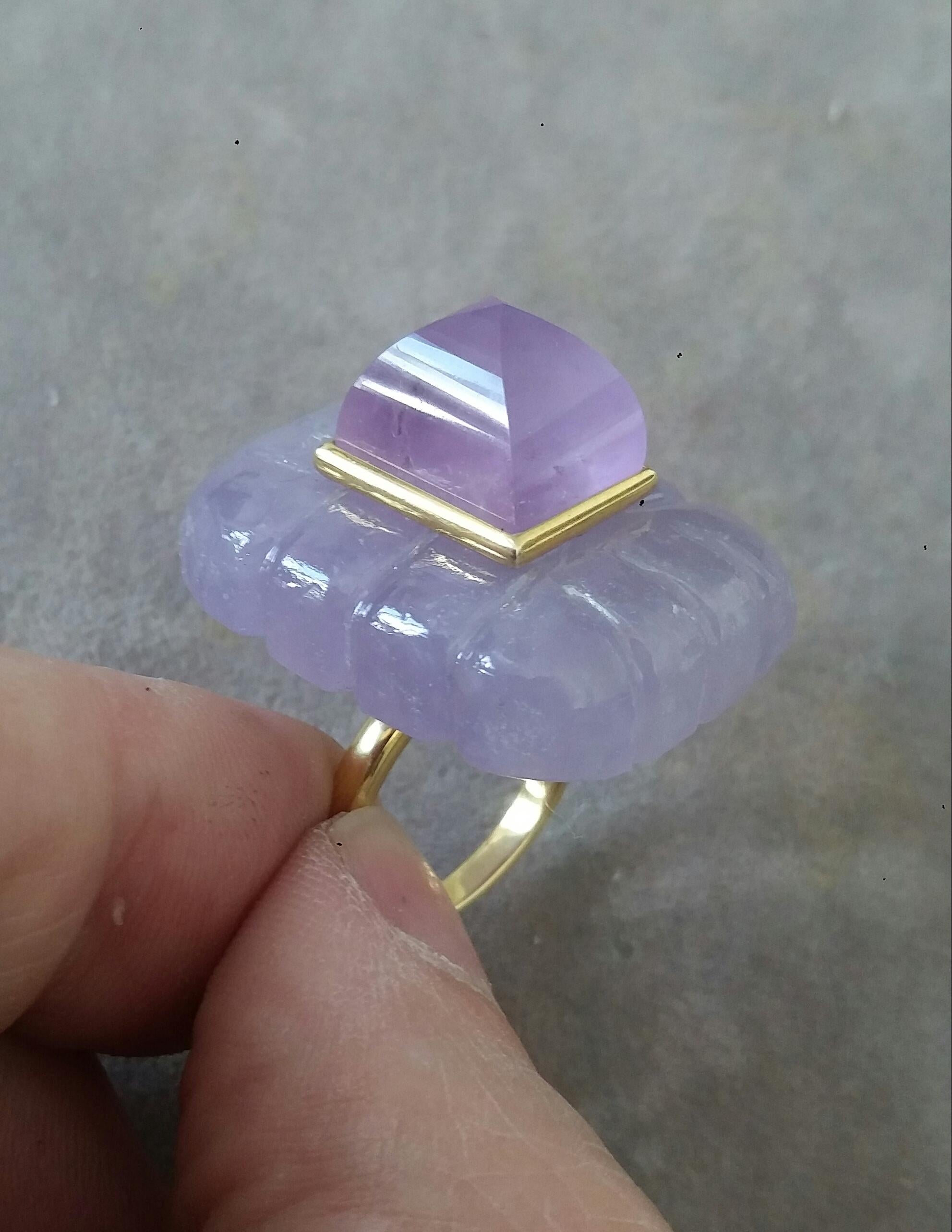 Lavender Jade Engraved Rectangular Shape Amethyst Pyramid 14k Yellow Gold Ring For Sale 4