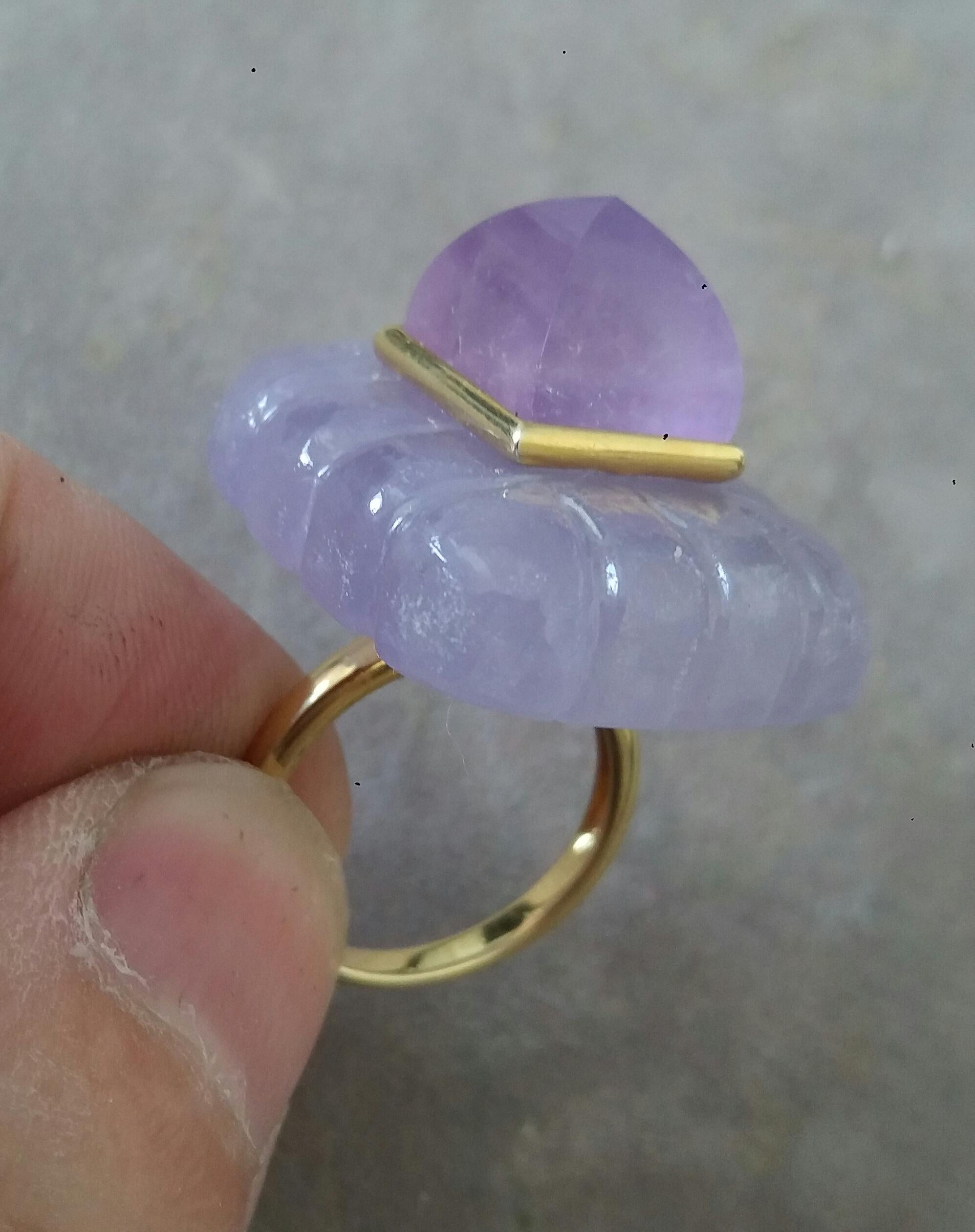 Lavender Jade Engraved Rectangular Shape Amethyst Pyramid 14k Yellow Gold Ring For Sale 2