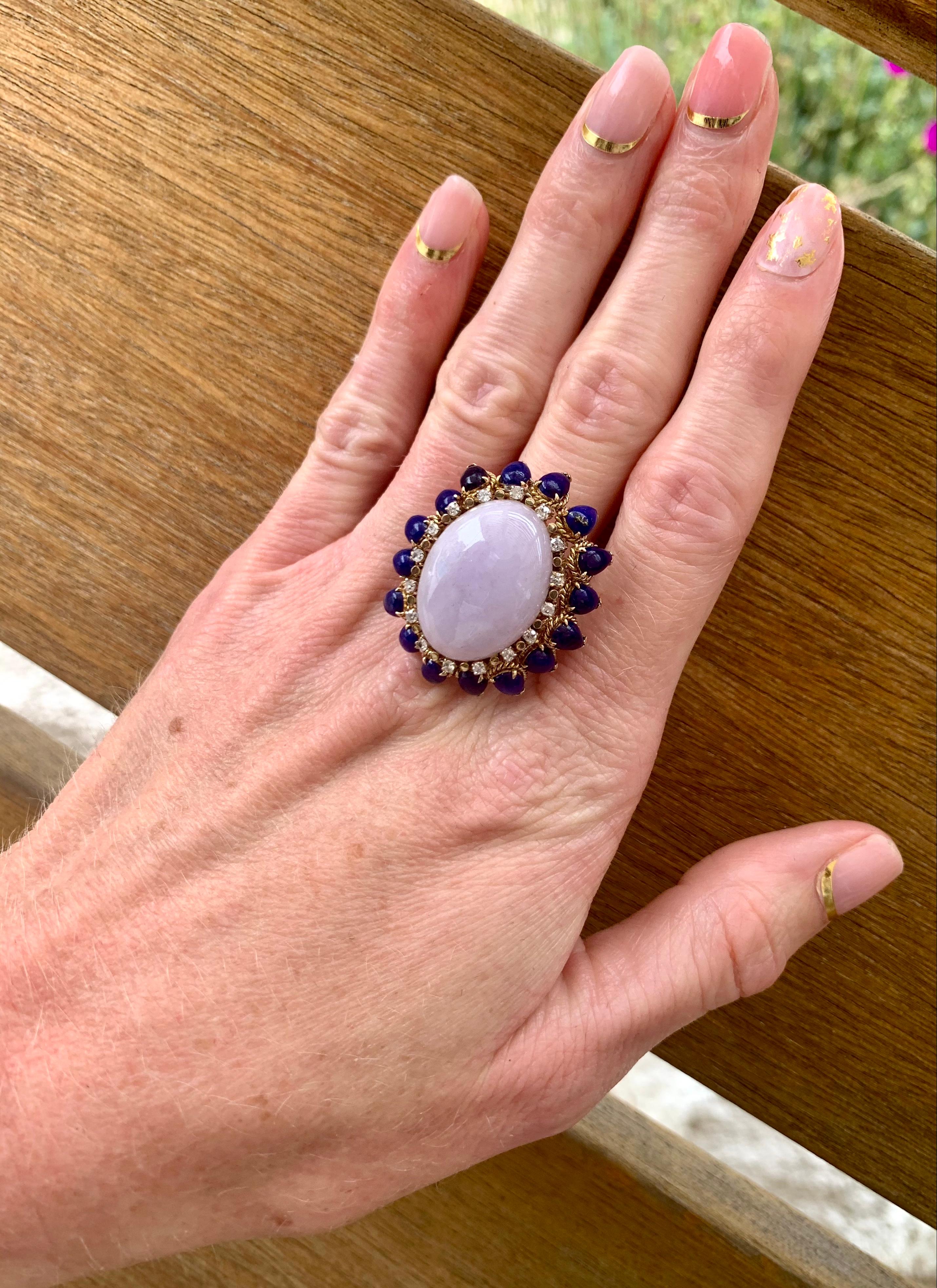 Lavender Jade, Lapis Lazuli and Diamond Yellow Gold Cocktail Ring, circa 1960s For Sale 2