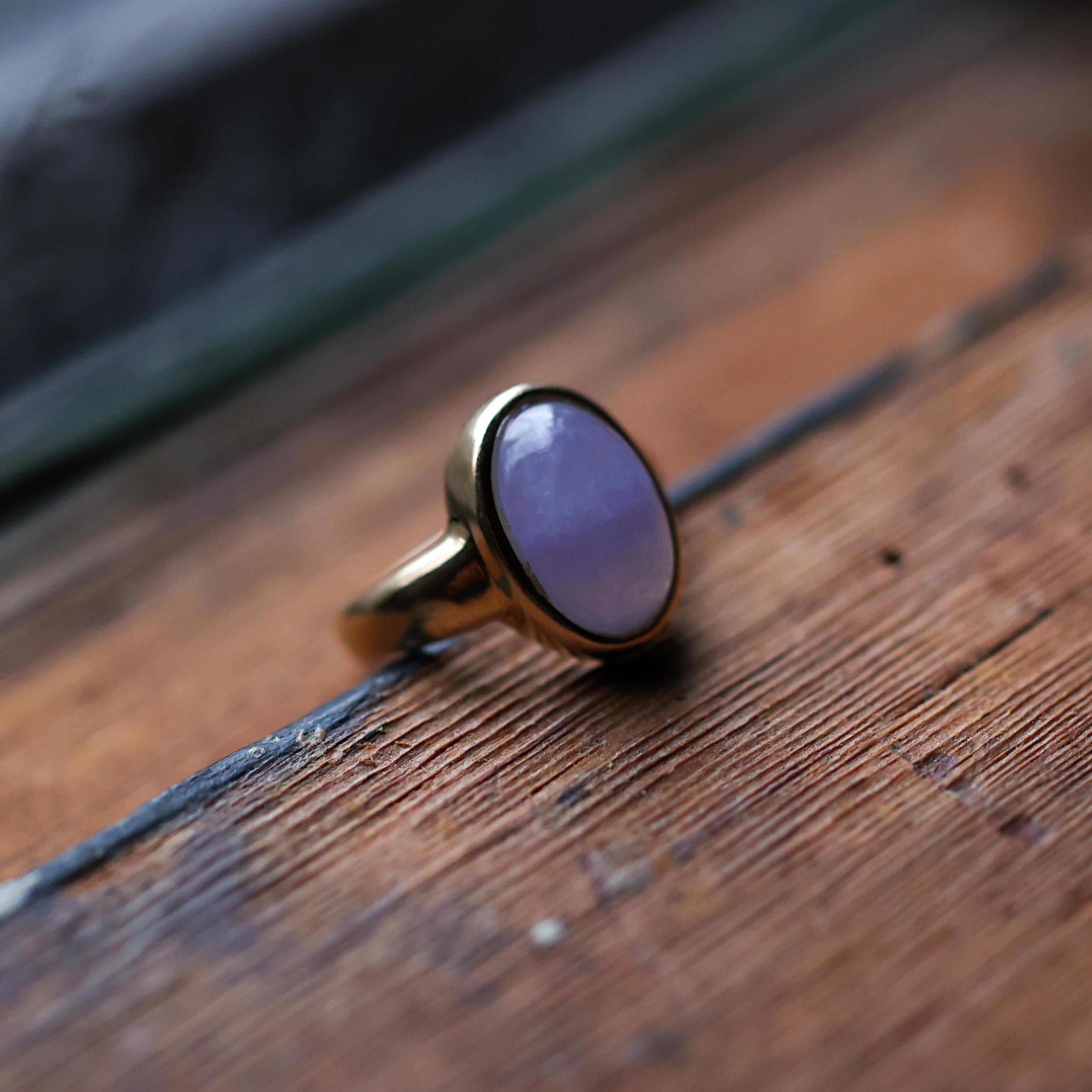 Women's or Men's Lavender Jade Ring Midcentury English Certified Untreated