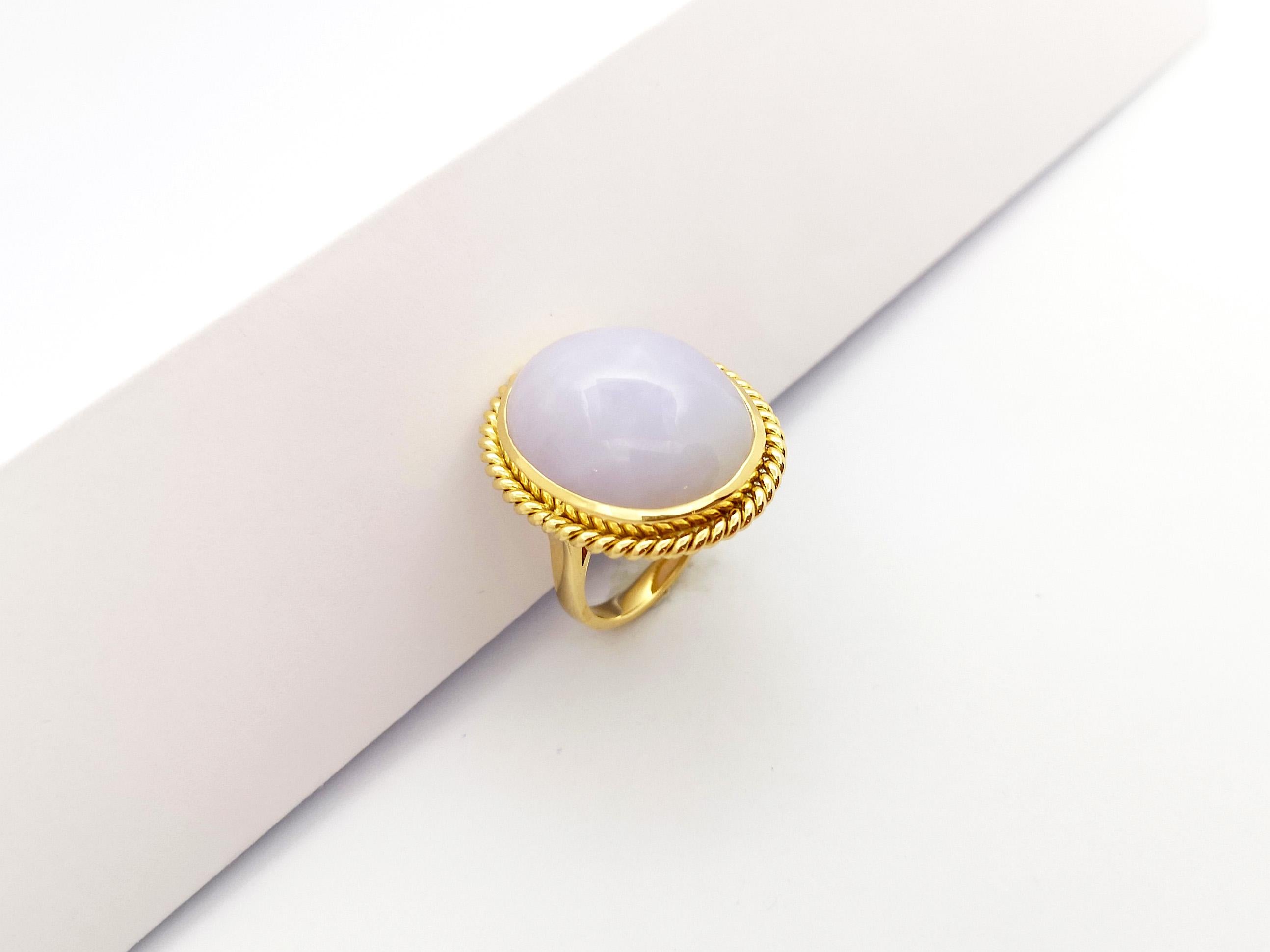 Lavendelfarbener Jade-Ring in 18 Karat Goldfassungen gefasst im Angebot 9