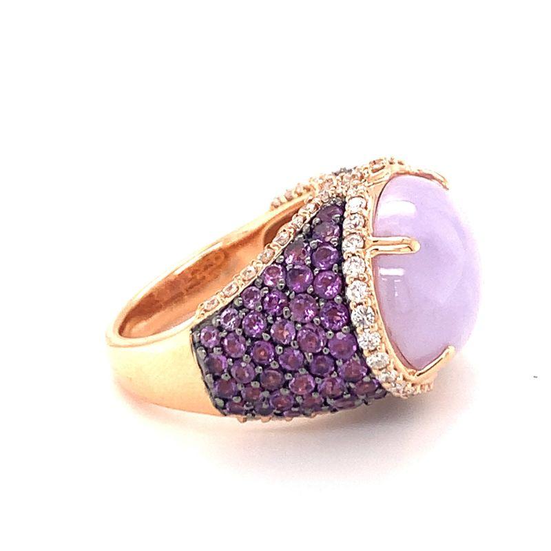 One lavender jadeite, amethyst and diamond 18K rose gold cocktail ring featuring one oval cabochon jadeite measuring 17.52 x 14.02 x 6.50 millimeters with a Mason Kay Grade A certificate (no dye or impregnation). Enhanced by 88 round brilliant cut