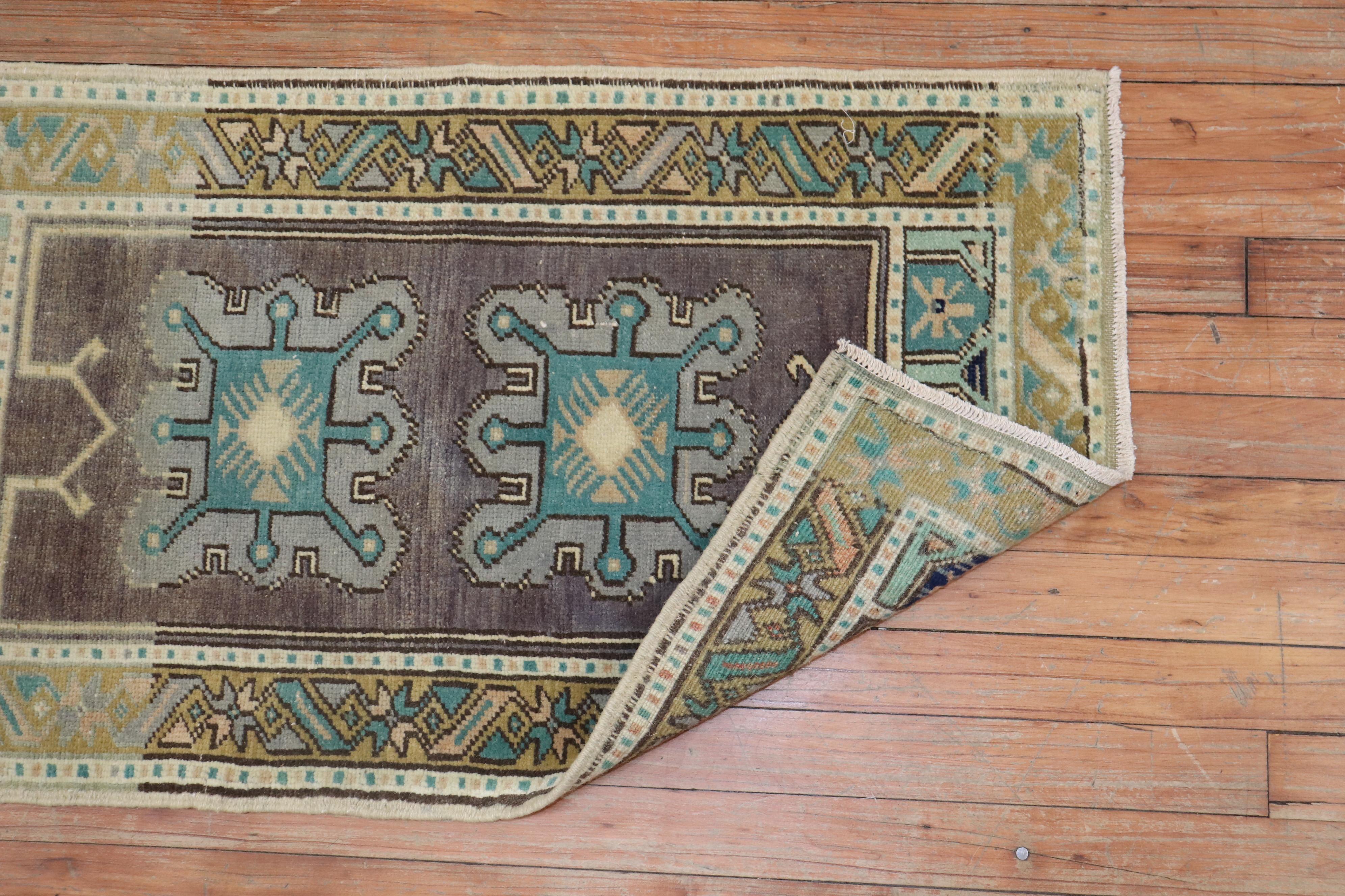 Lavender Mini Size Turkish 20th Century Rug In Good Condition For Sale In New York, NY