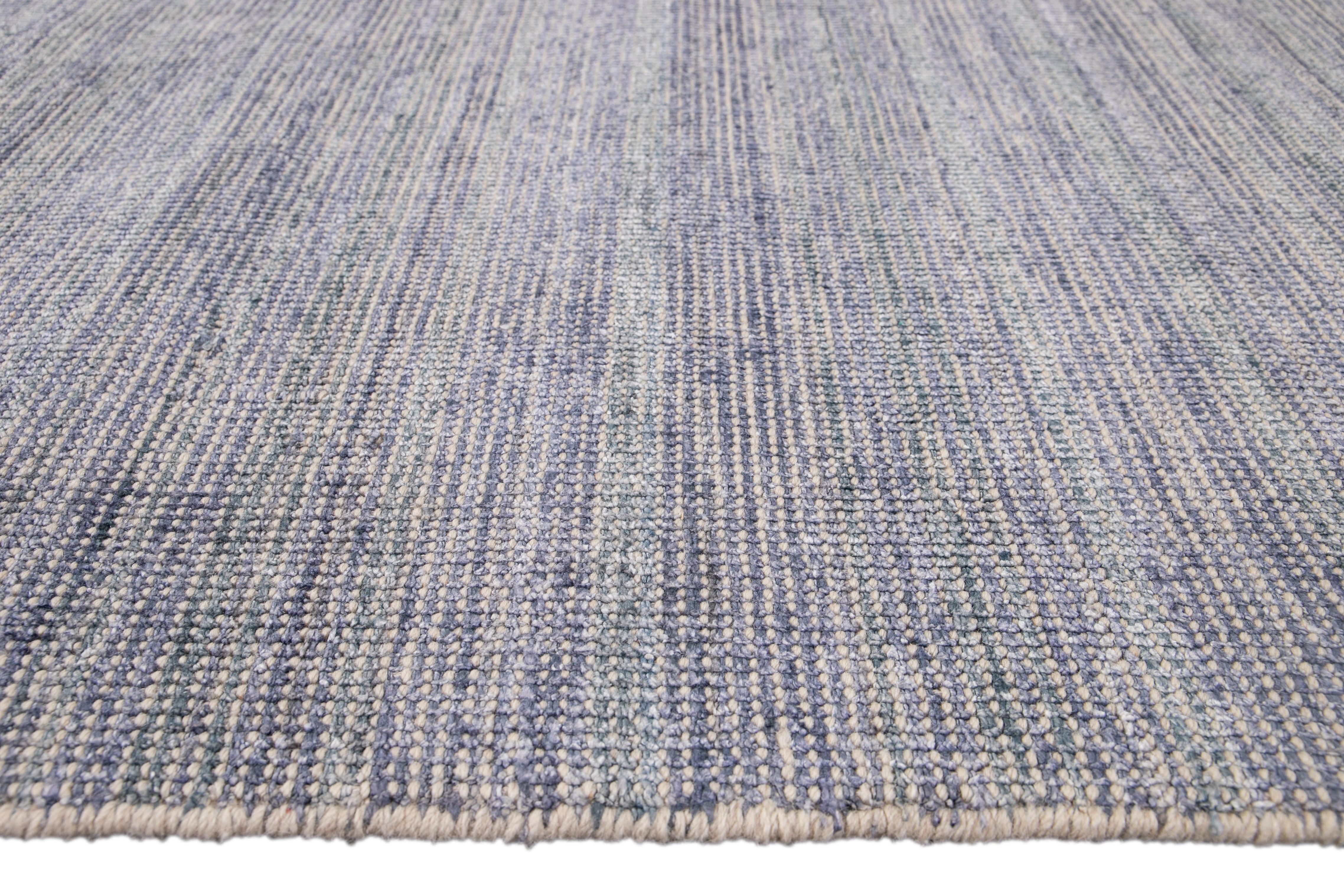 Moderno Tappeto Apadana Lavender Modern Bamboo/Silk Boho fatto a mano in vendita
