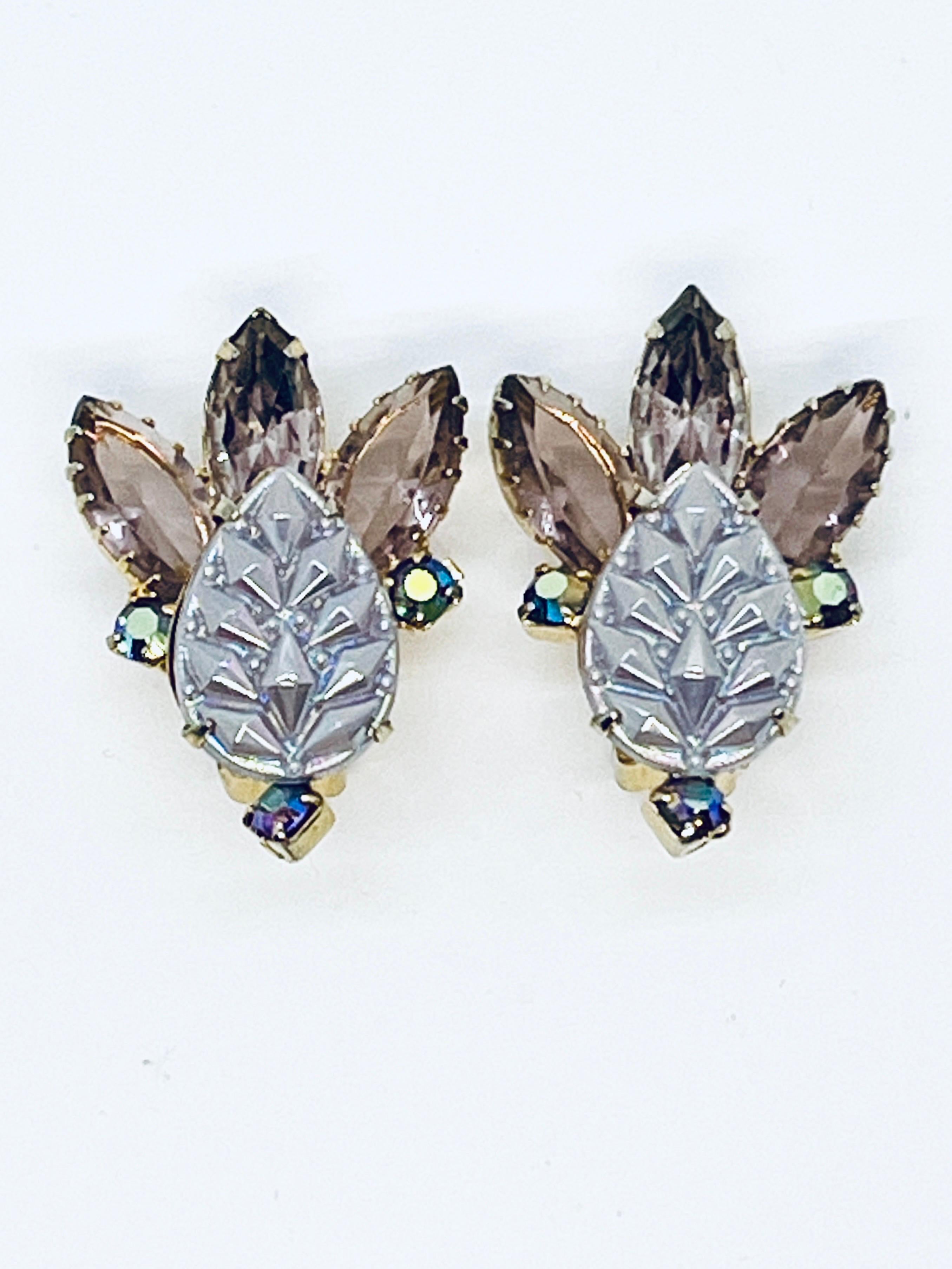 Lavender Molded Glass Leaf Clip Earrings, Milk Glass, Marquise Rhinestone For Sale 5
