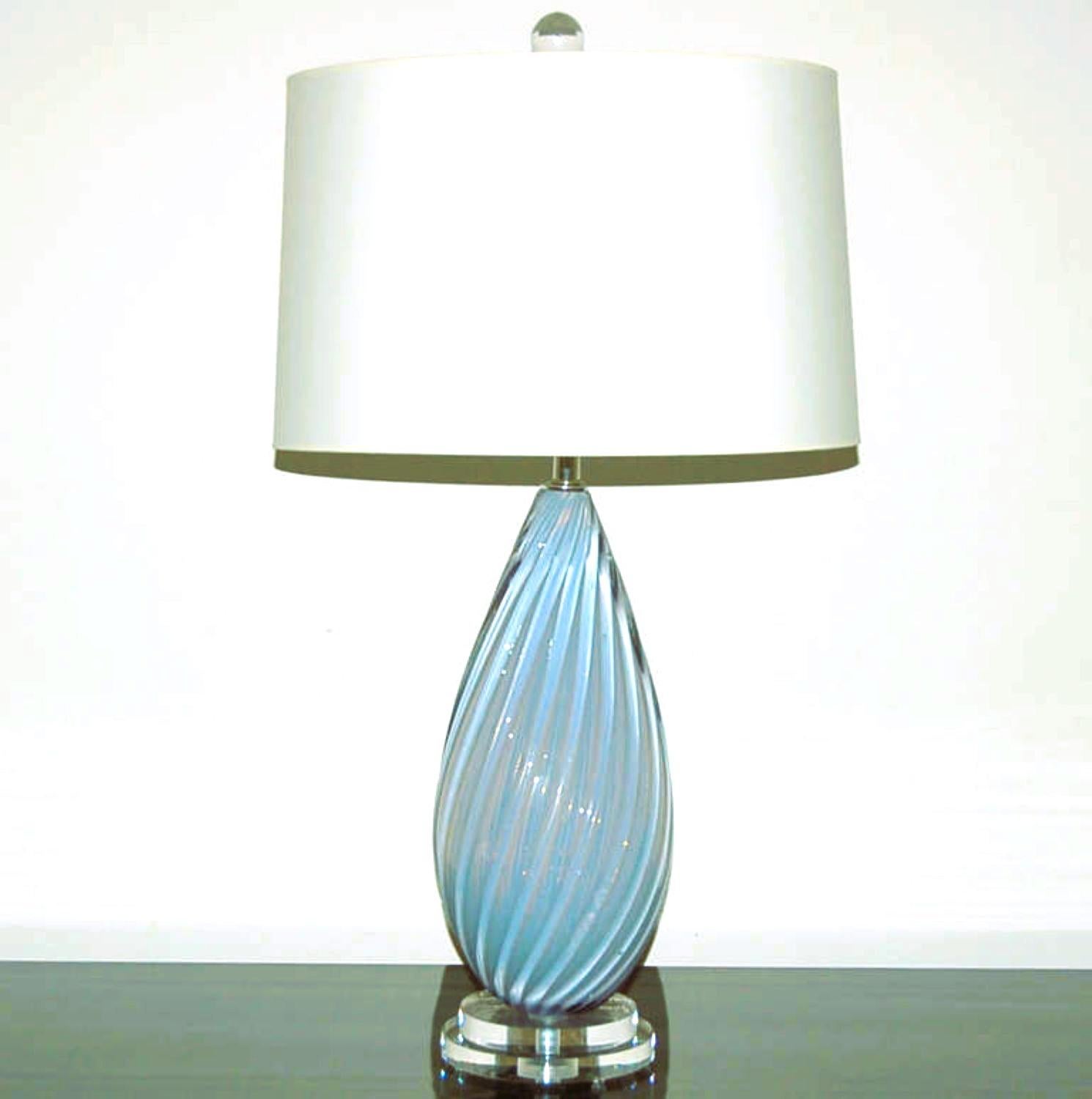 20ième siècle Lampes Murano Vintage Opaline Lavande par Seguso en vente