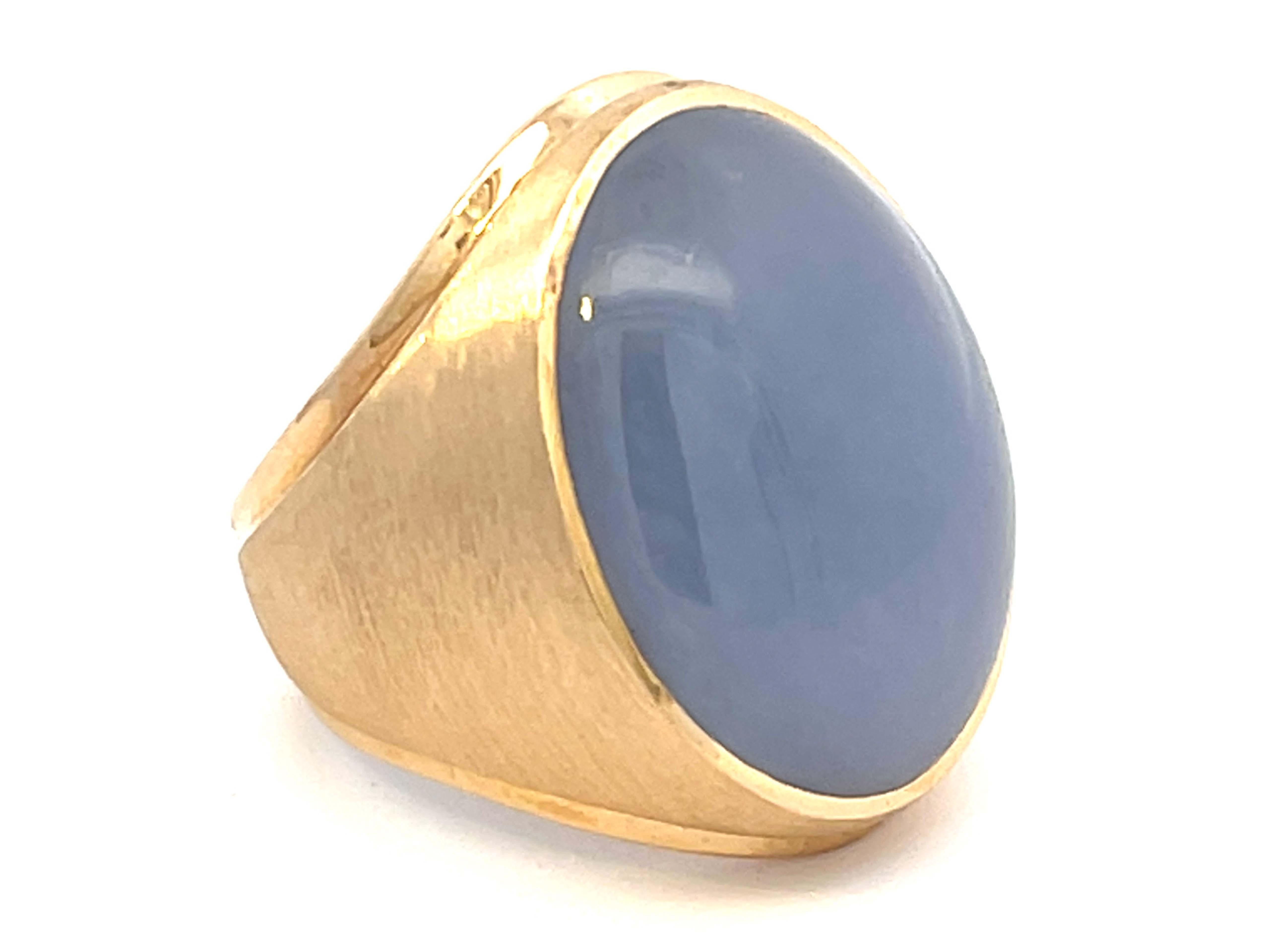 Modern Lavender Oval Cabochon Jade Ring with Satin Finish in 14k Yellow Gold