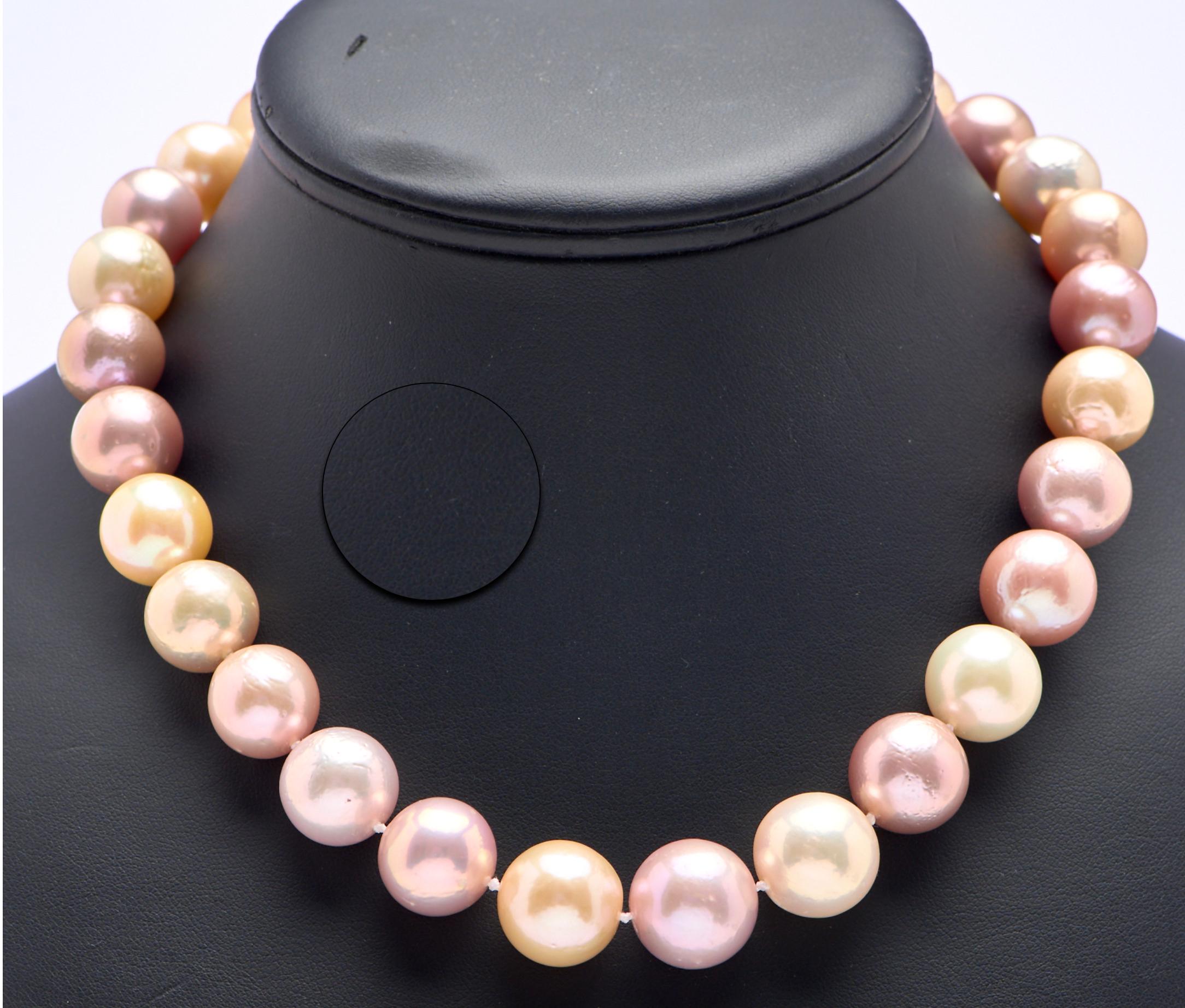 A 14mm to 16.5 mm Lavender Peach Colour Freshwater Pearl Necklace with 14k Gold Clasp

The colour is 100% natural without any treatment.  It shows deep lavender colour and Multicolour overtone. The colour is only exist in special kind of freshwater