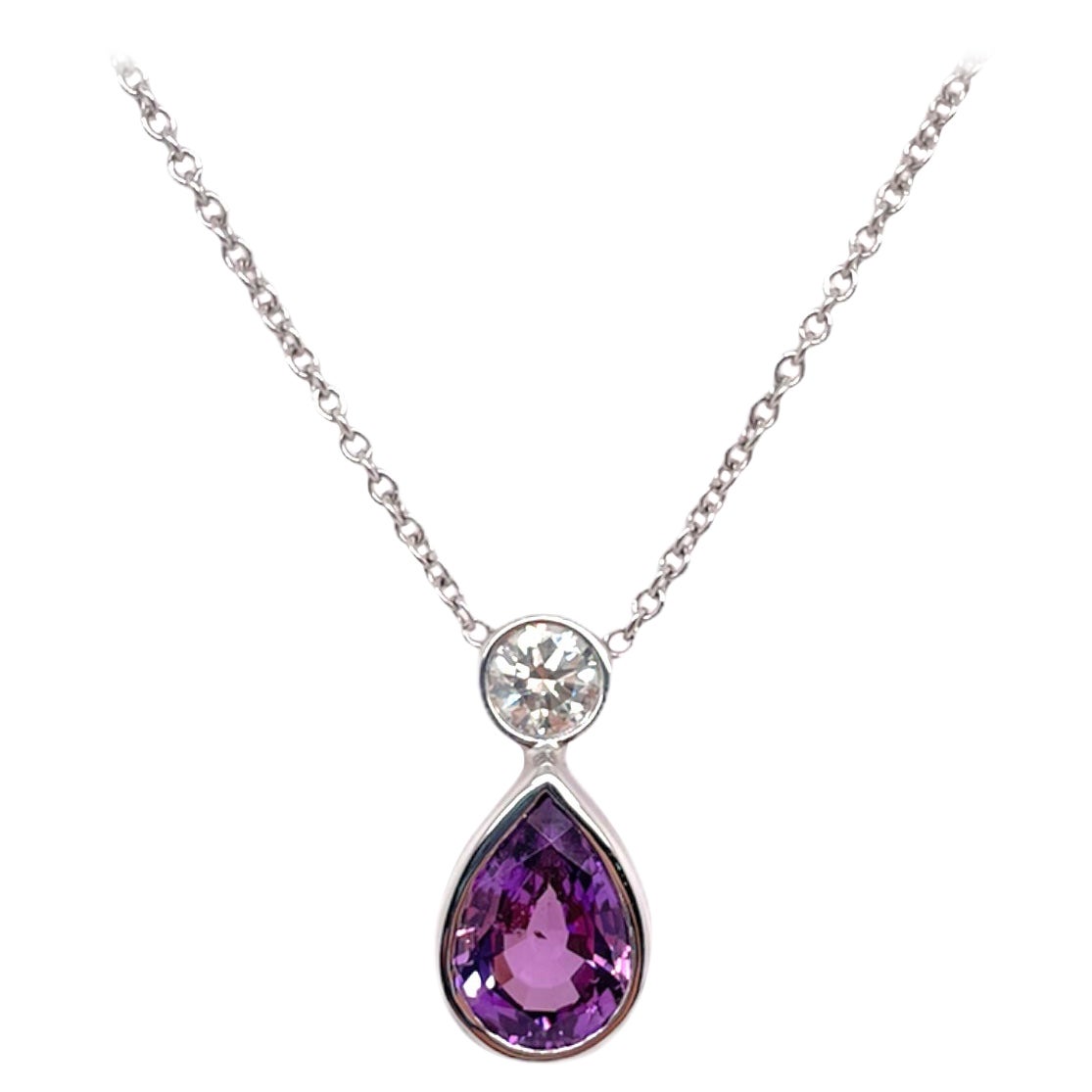 Pendentif chaton en or blanc 14 carats avec saphir rose lavande et diamants en vente