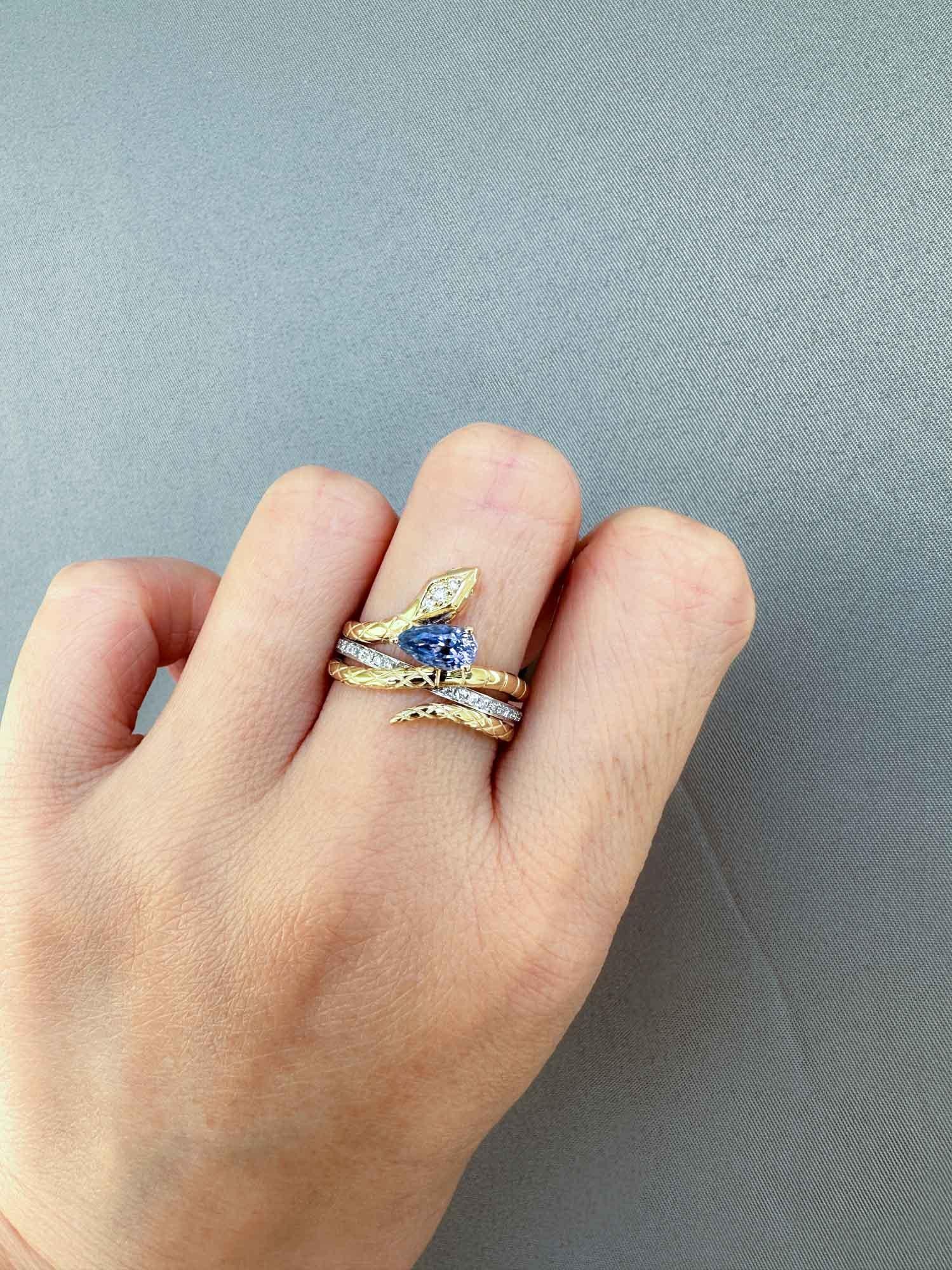 Women's or Men's Lavender Purple Bi-Color Sapphire Snake Ring Set with Diamond Band 14K Gold R666