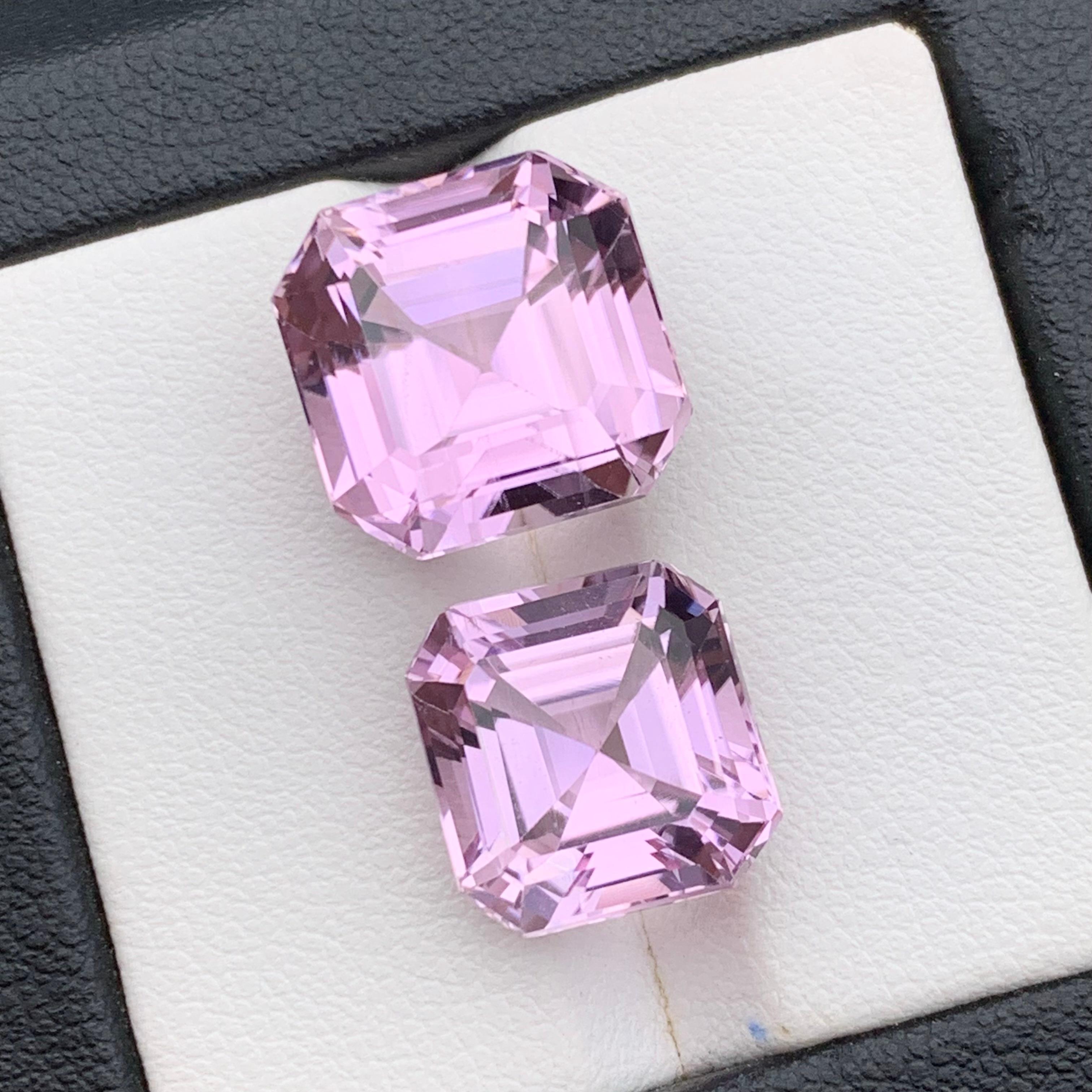 Contemporaneo Set di gemme sciolte di Kunzite naturale rosa violaceo lavanda 20,25 carati taglio Asscher in vendita