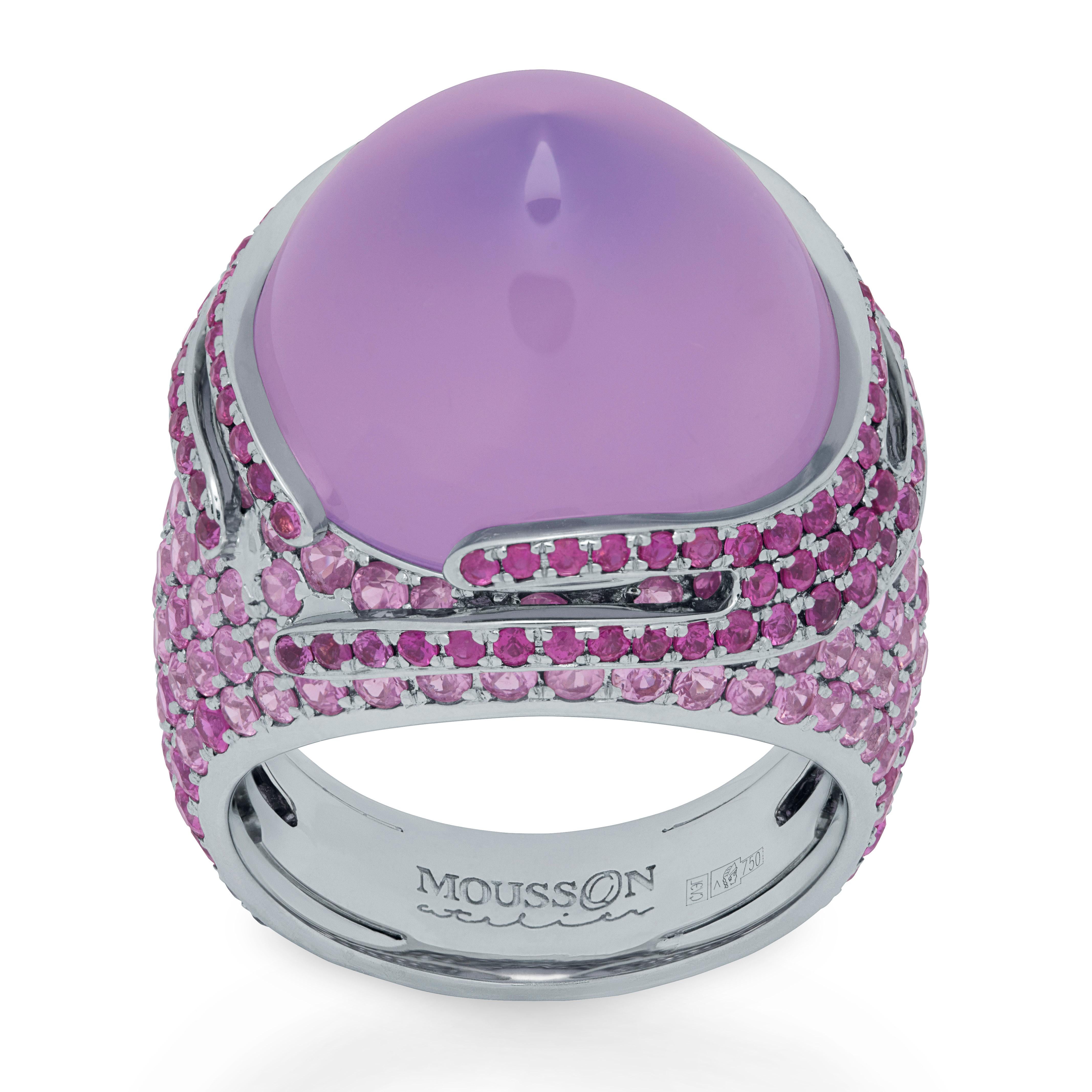 Lavender Quartz 25.63 Carat Pink Sapphires 18 Karat White Gold Fuji Ring
Series of these Rings isn't called Fuji for nothing, since the inspiration for the creation of these products came to us exactly from the contemplation of this majestic